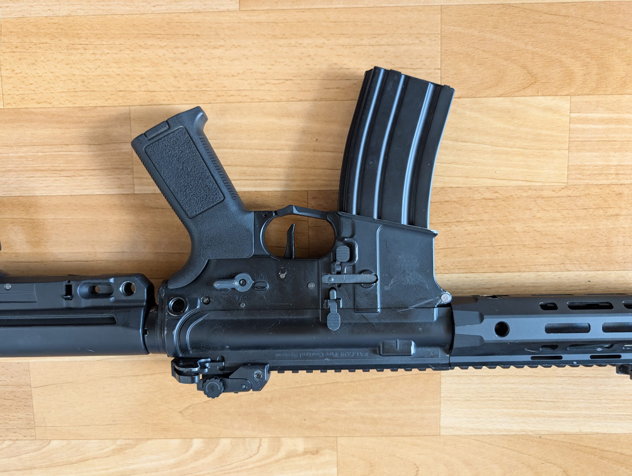 Double Eagle M906C
