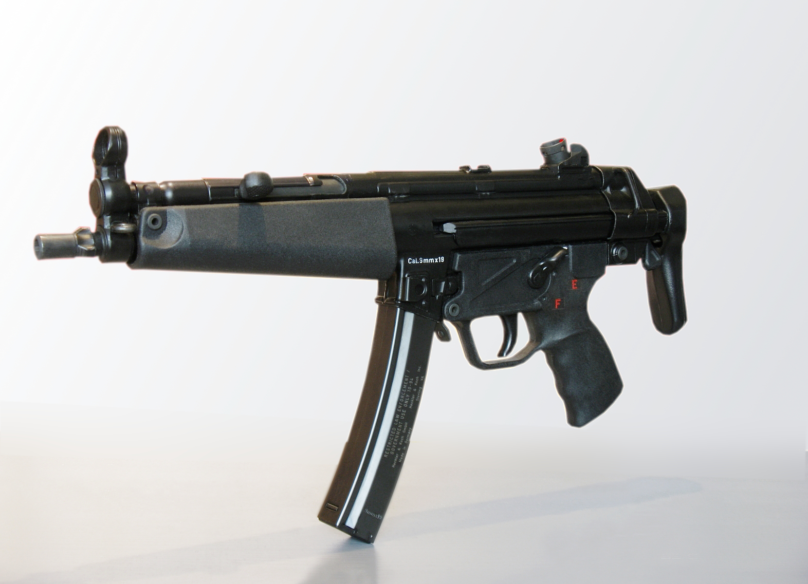 MP5 CYMA CM.041J
