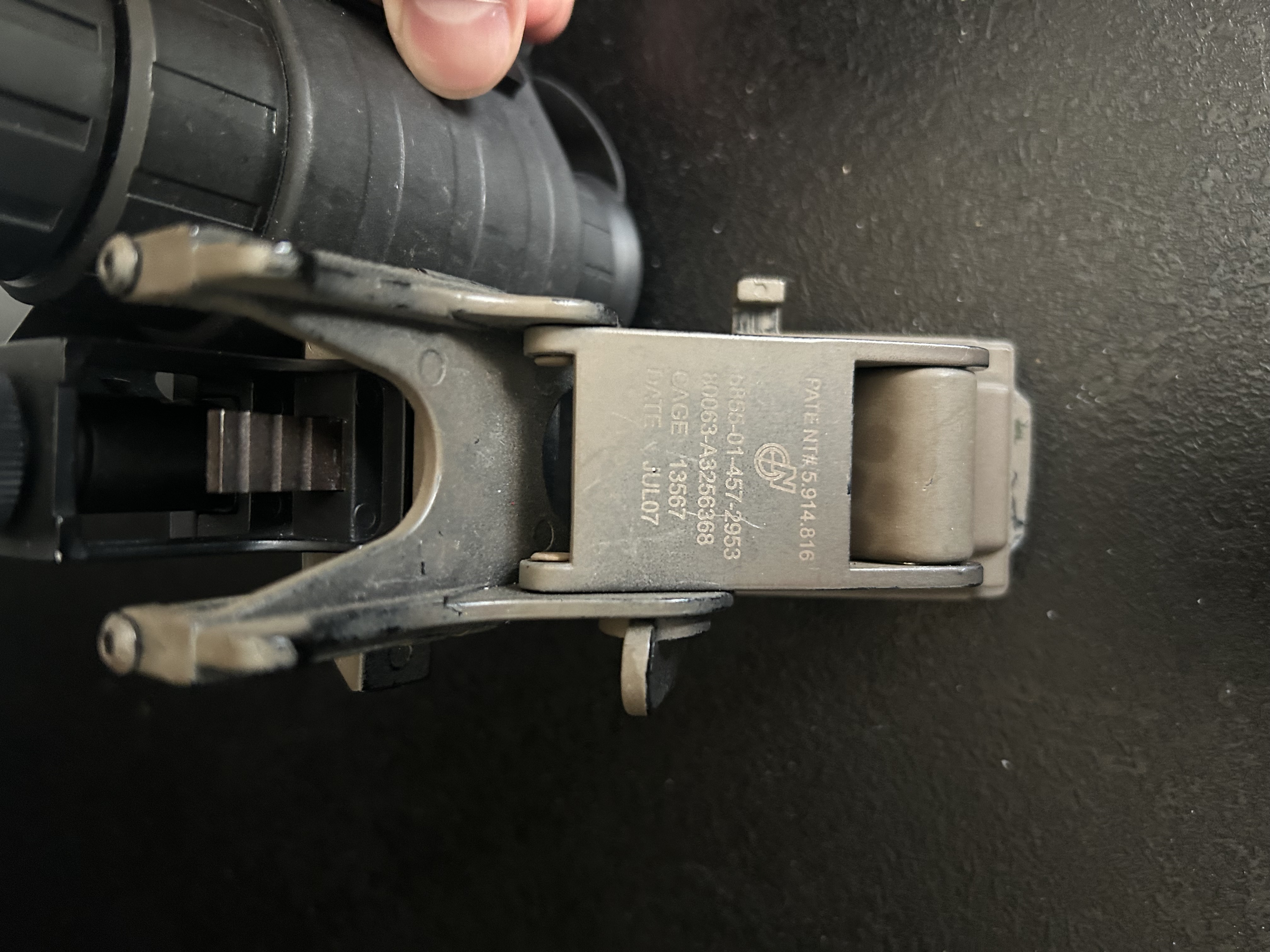 Noktowizor analogowy Pulsar Challenger plus montaż