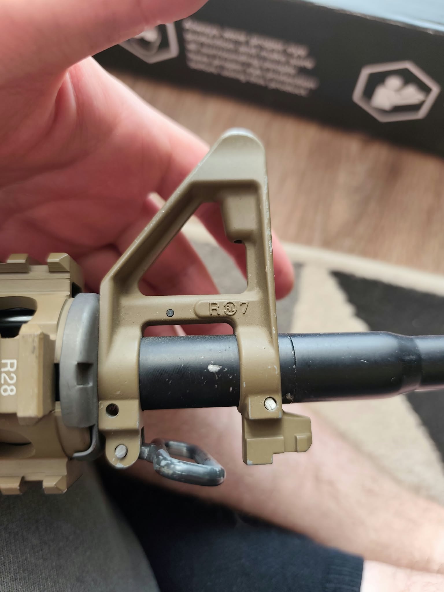 WE M4A1 RIS gbbr + 4 magazynki
