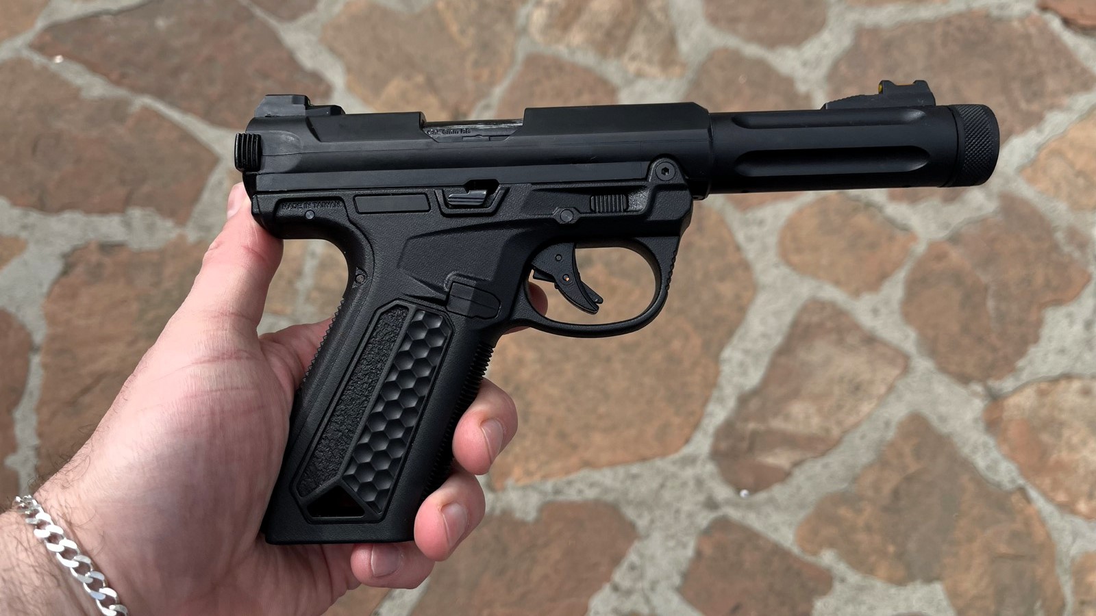 Action Army AAP01 Assassin 2 Magazynki i ładownica