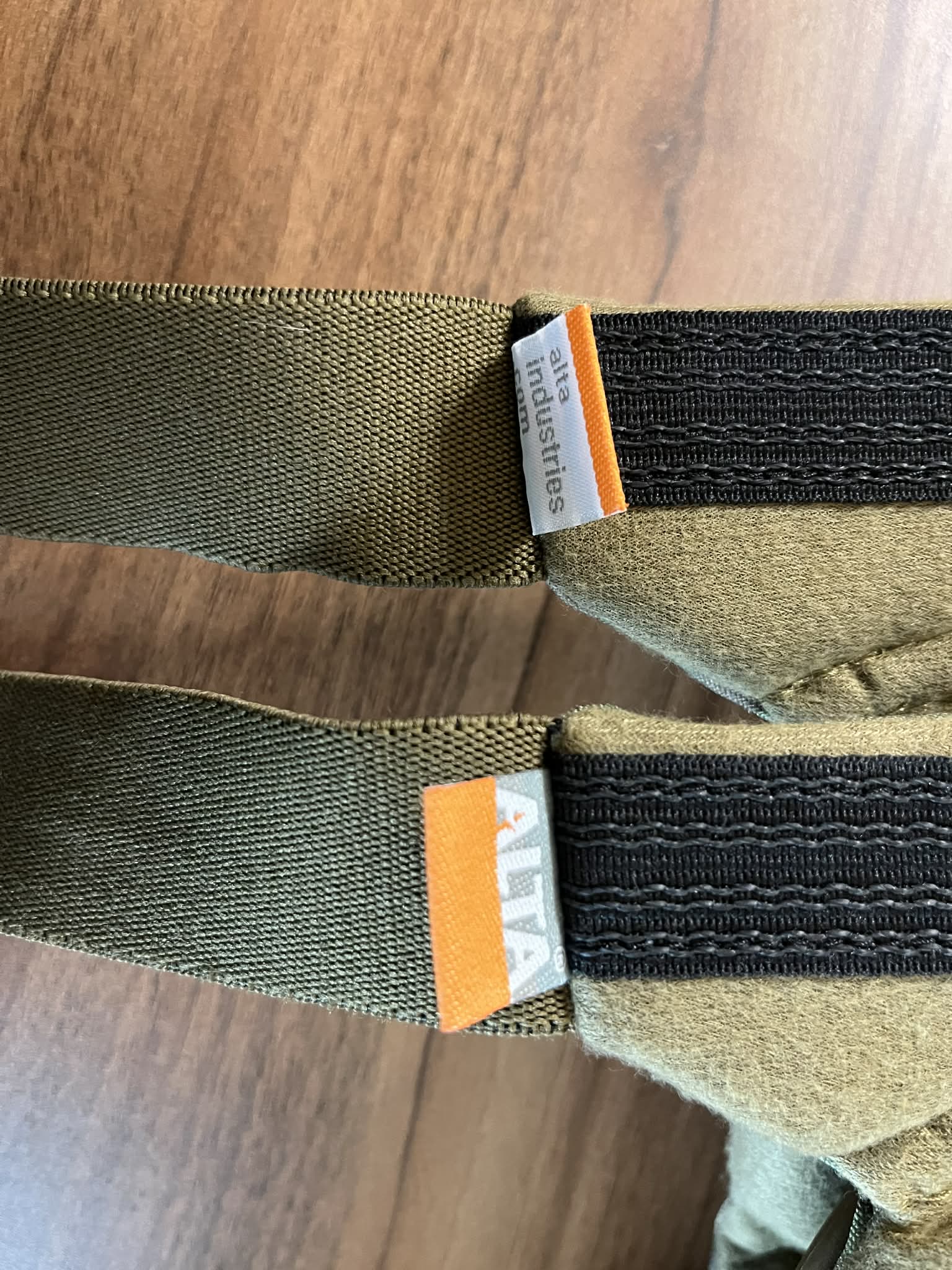 Nakolanniki Alta Industries Contour multicam