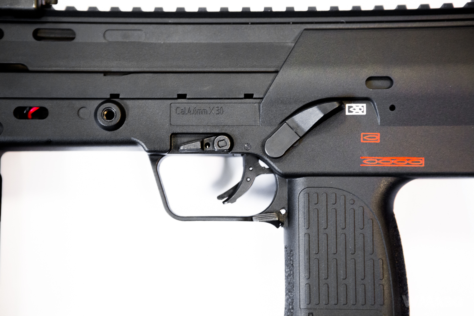 HK MP7A1 AEG - Umarex/VFC vs. palny HK MP7A1