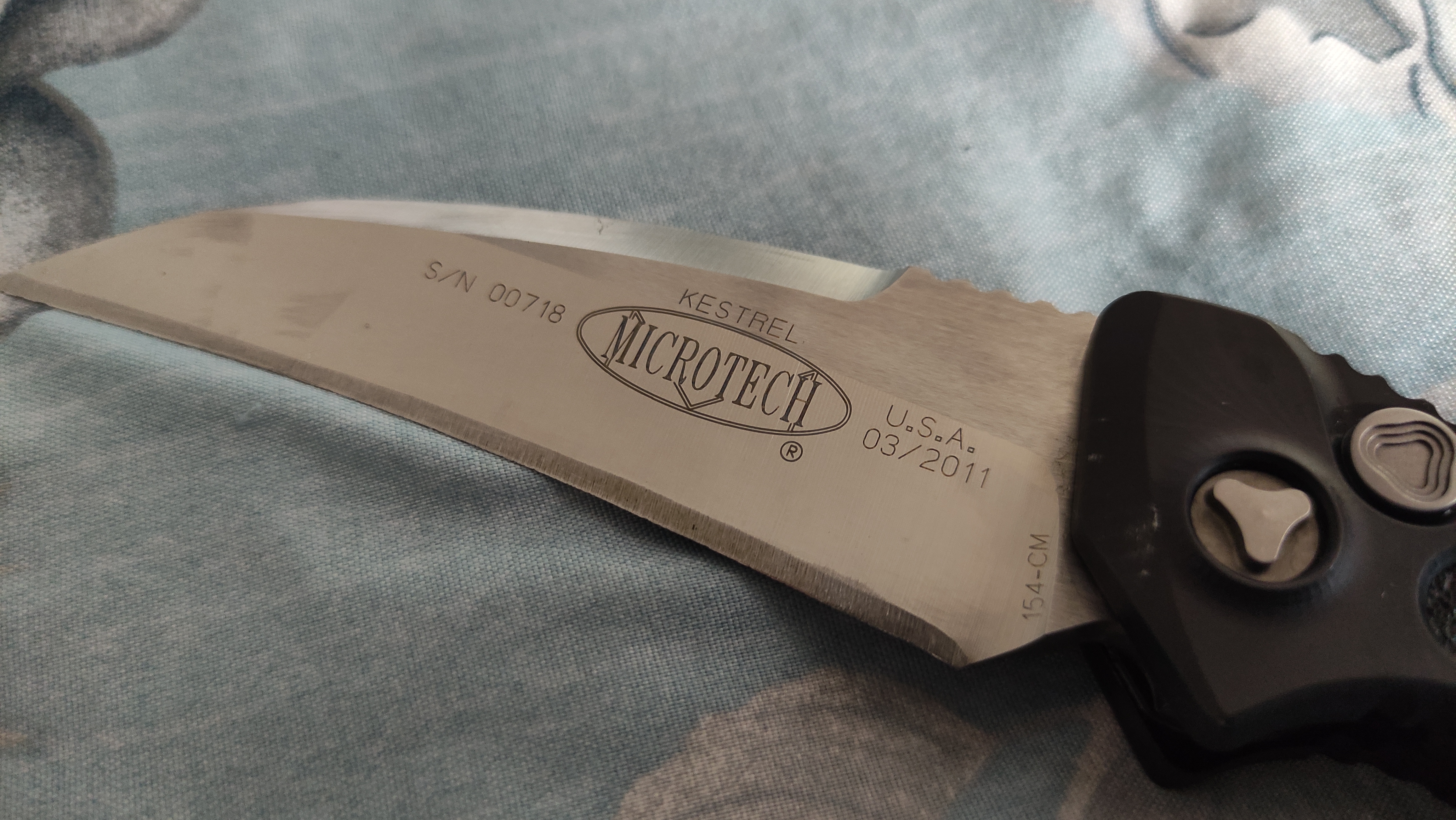 KOLEKCJONERSKI Microtech Kestrel Auto (USA, 2011)