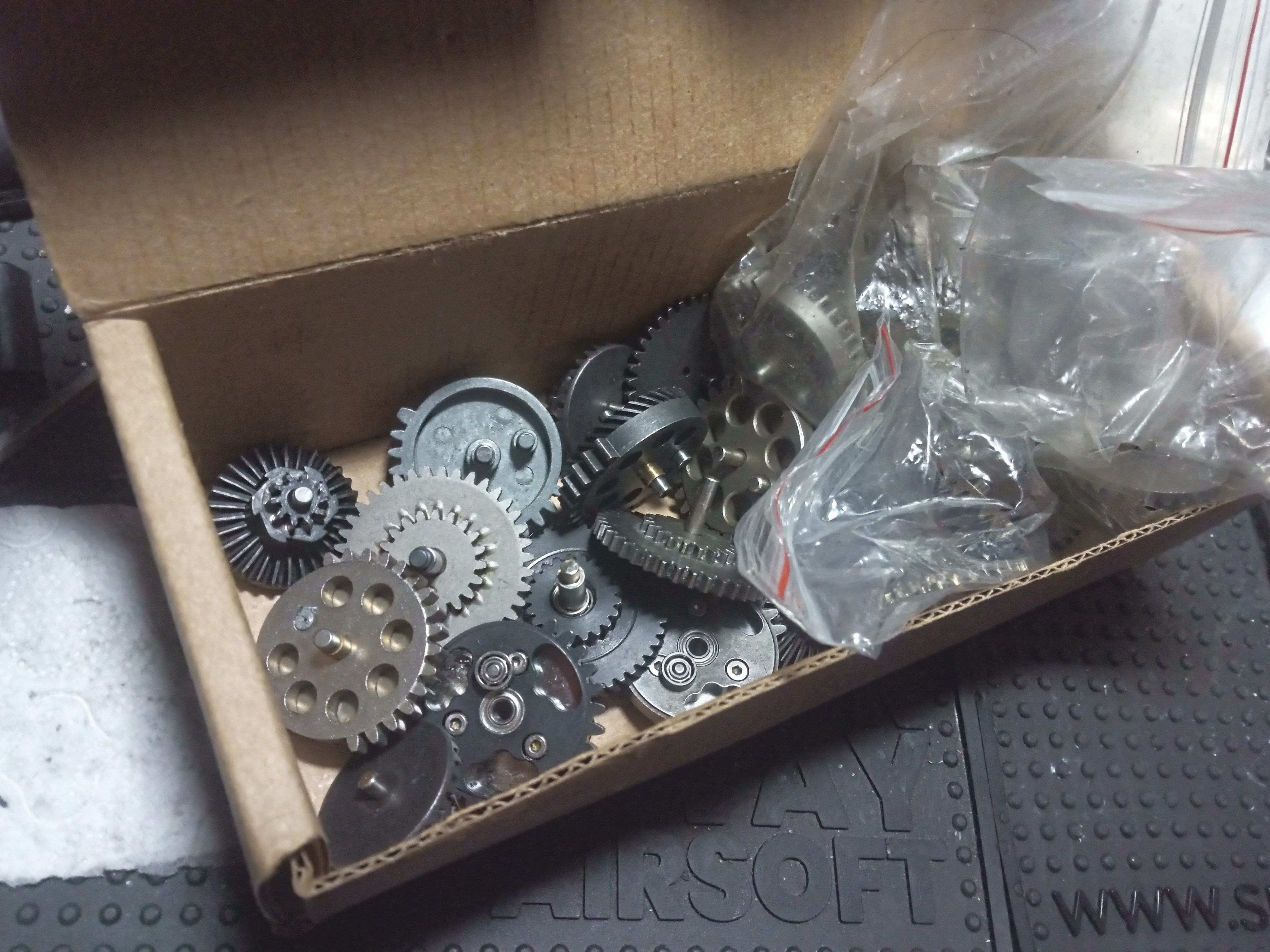 Zestaw zębatek do gearbox