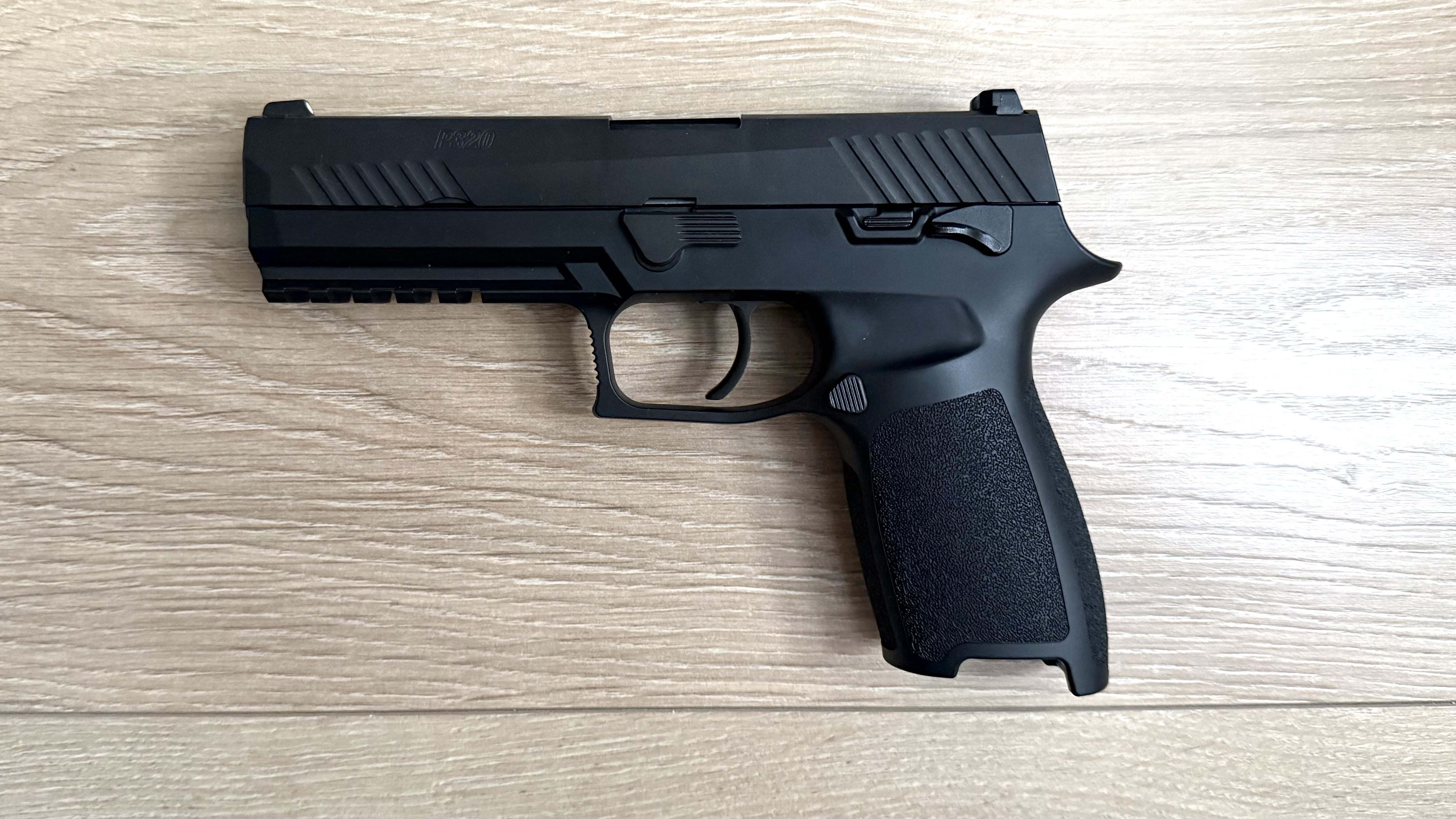 Tokyo Marui P320