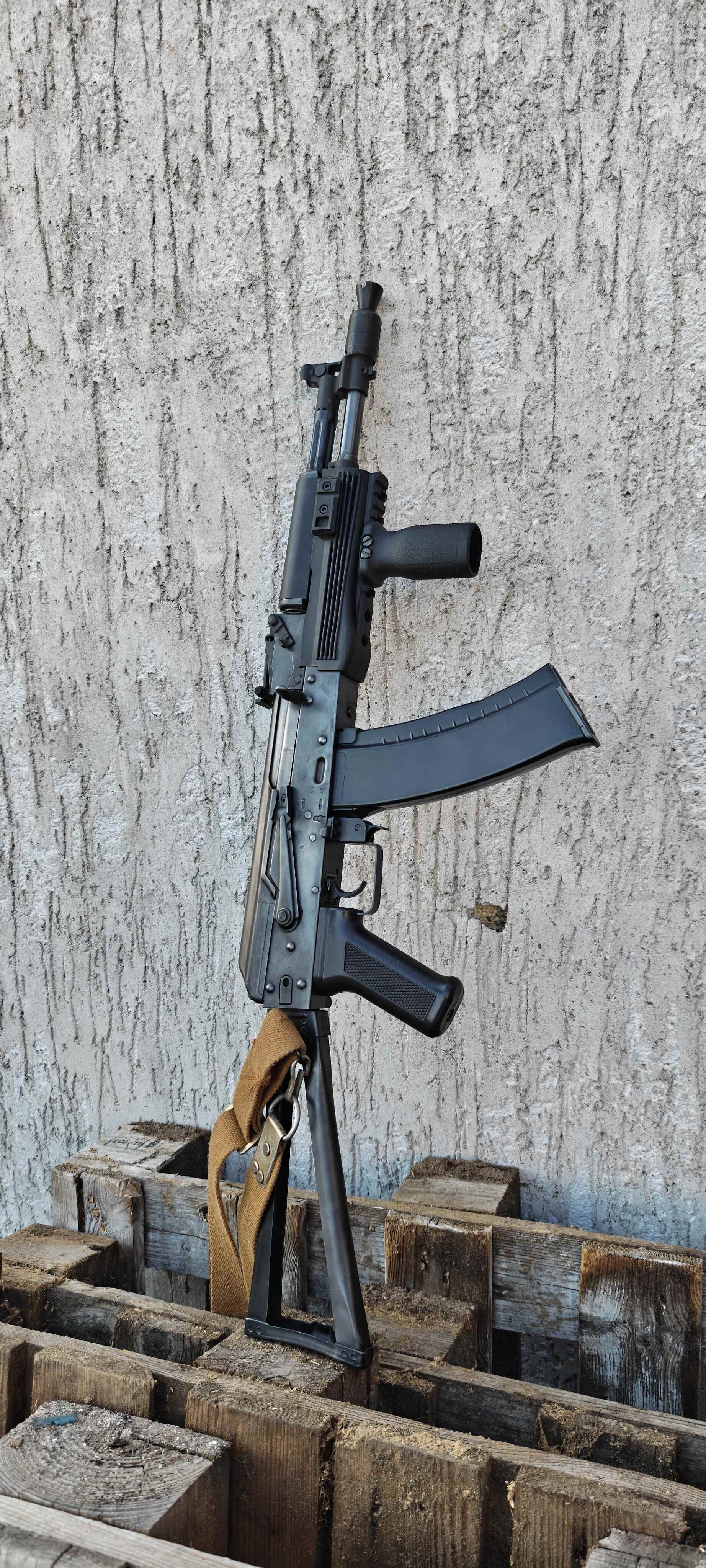 LCK105 NV stock + 6 midcapów