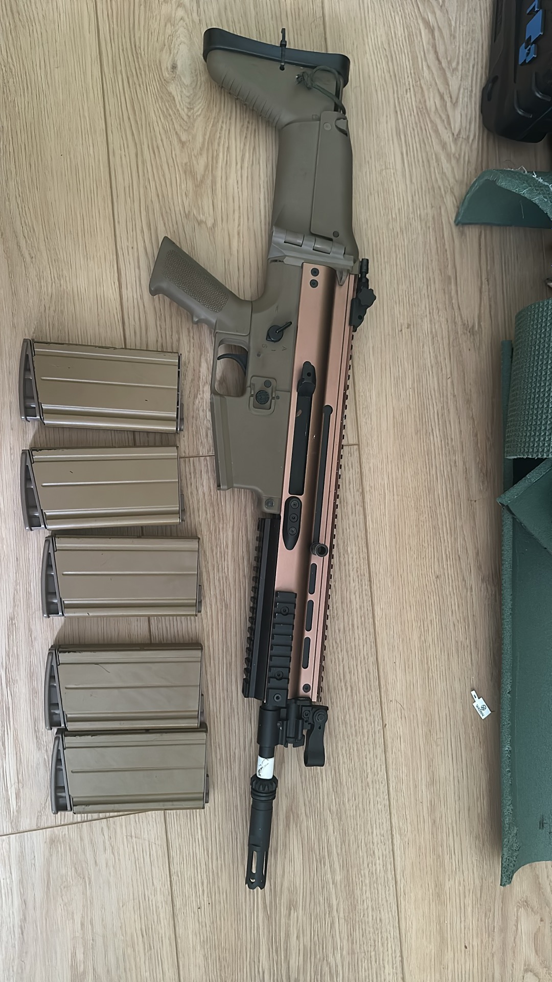 Replika scar h