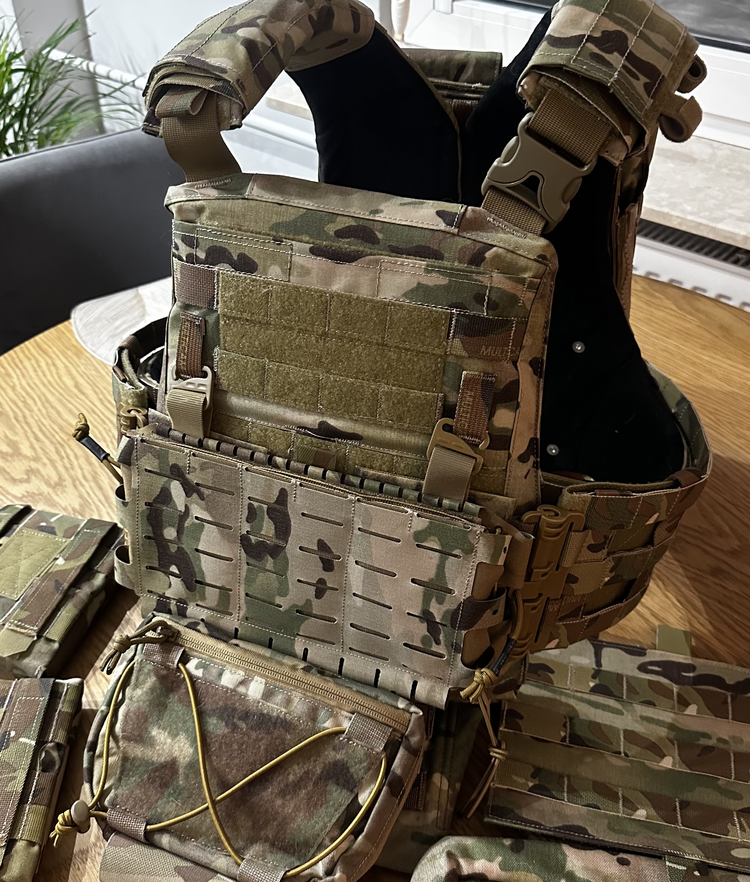 Crye precision avs mbav shekkin harness L devgru CAG Jpc spc