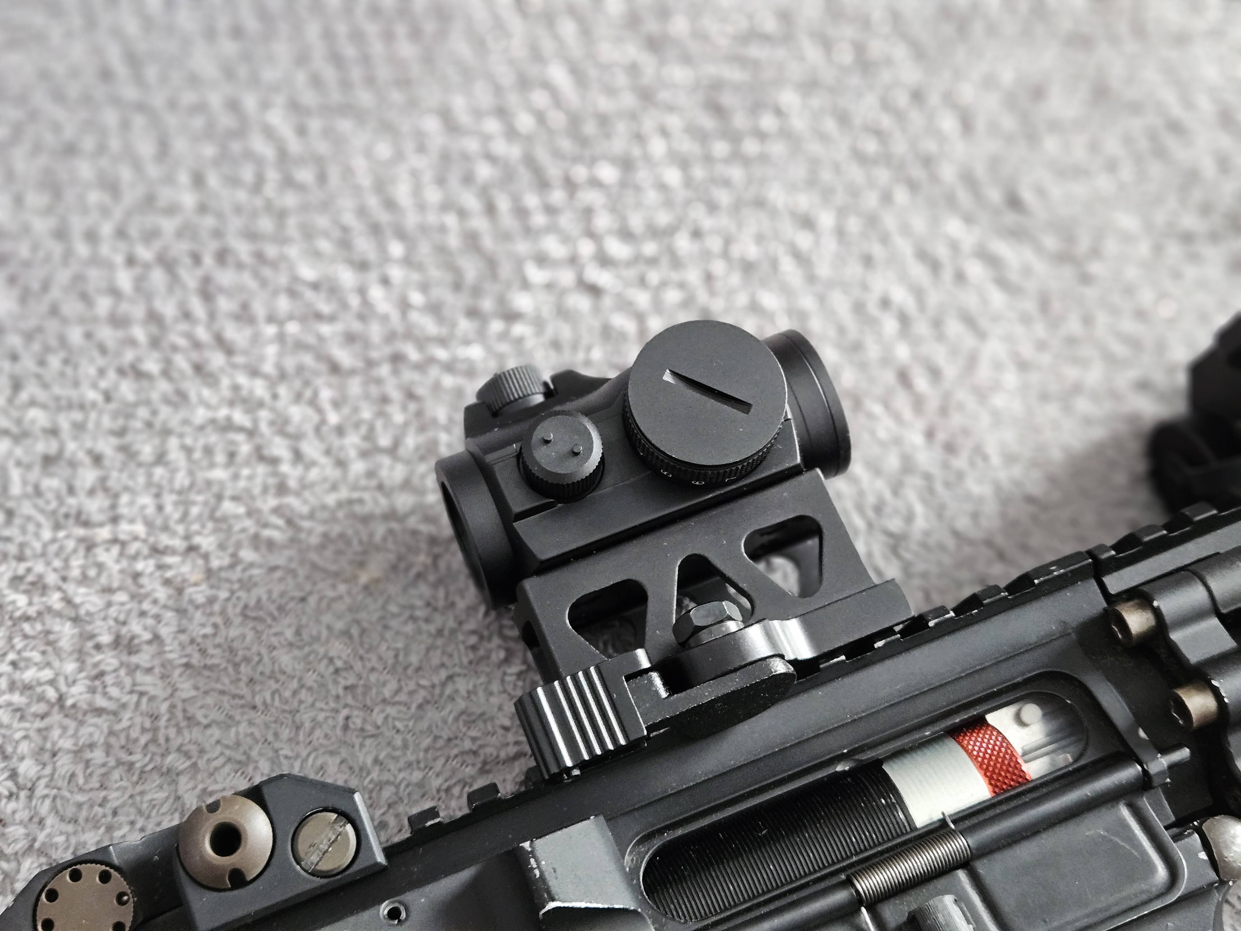 Kolimator AIM-O Aimpoint micro T1 replika, różne montaże wysoki, niski, QD