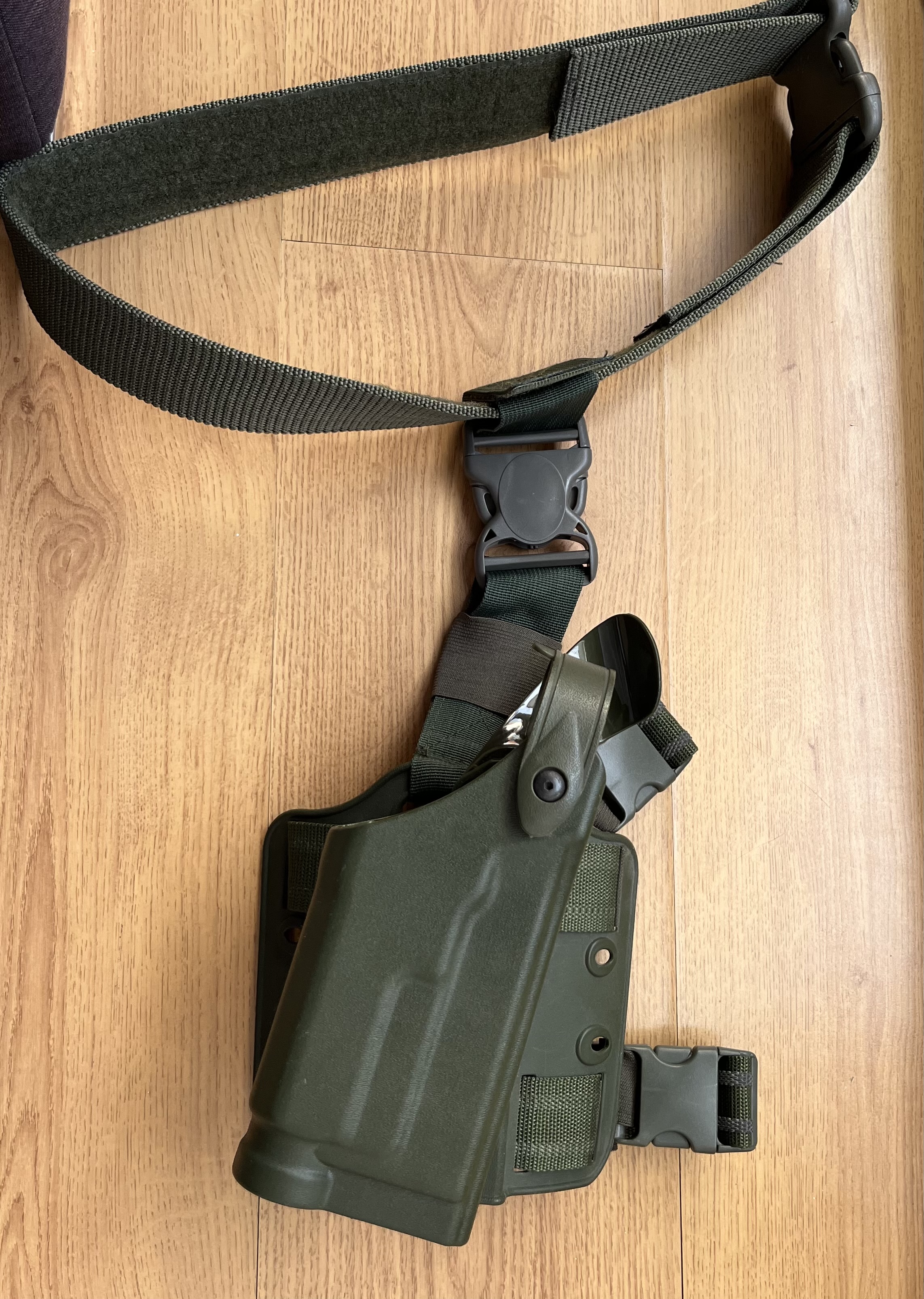 Oryginalna kabura Safariland HK USP + SureFire X200/X300 (Pas + Panel)