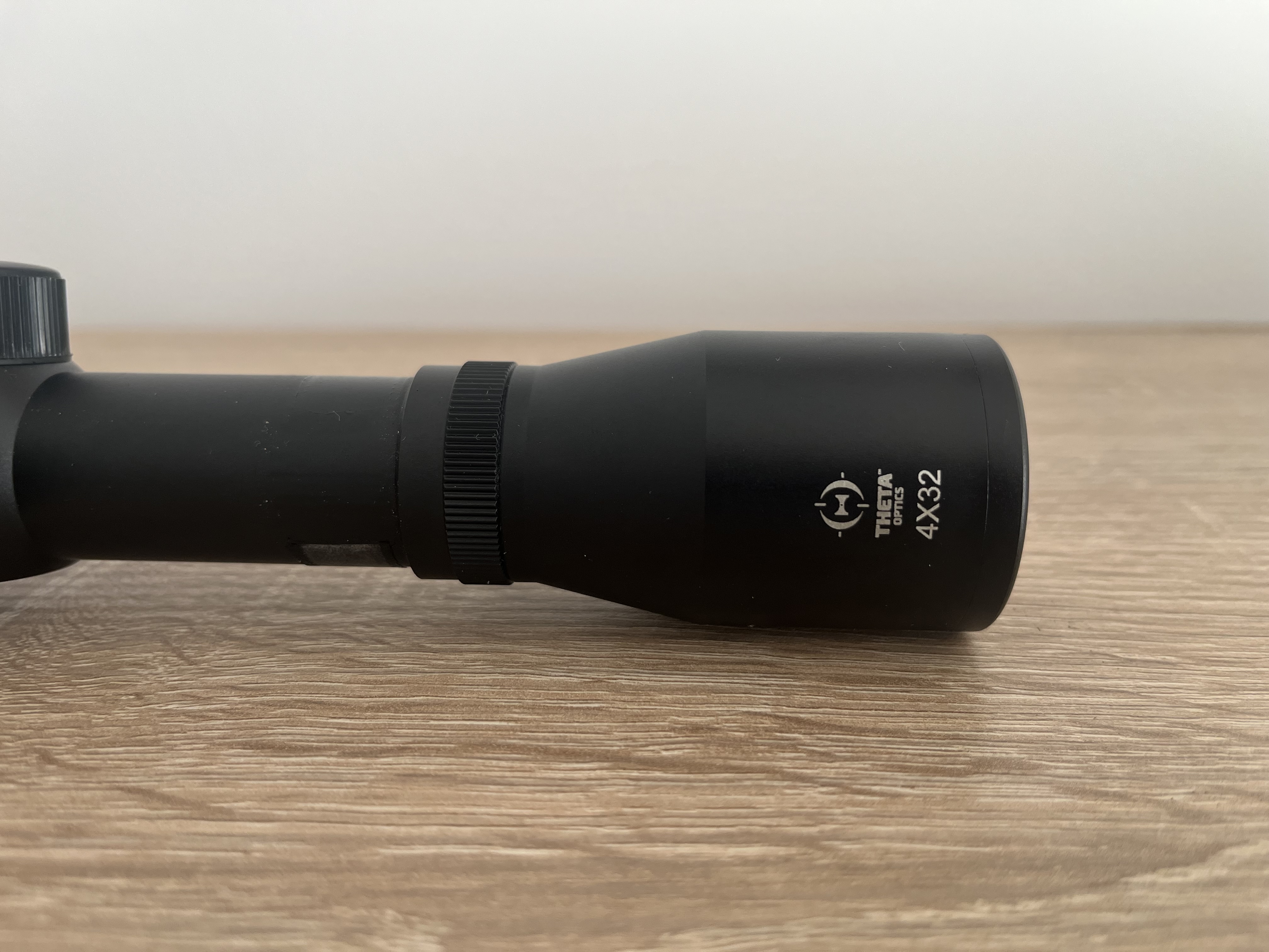 Sprzedam lunetę Theta Optics 4x32