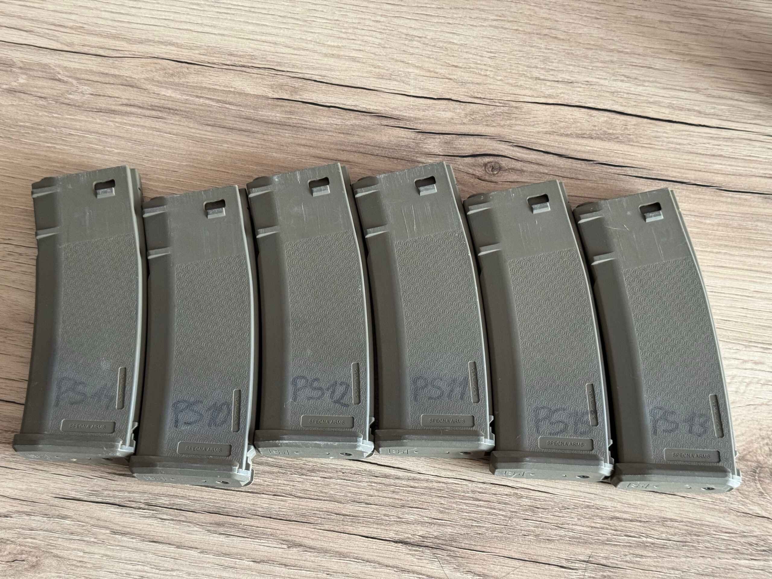 6x Magazynek Specna Arms S-Mag Mid-Cap na 125 kulek do M4 - TAN