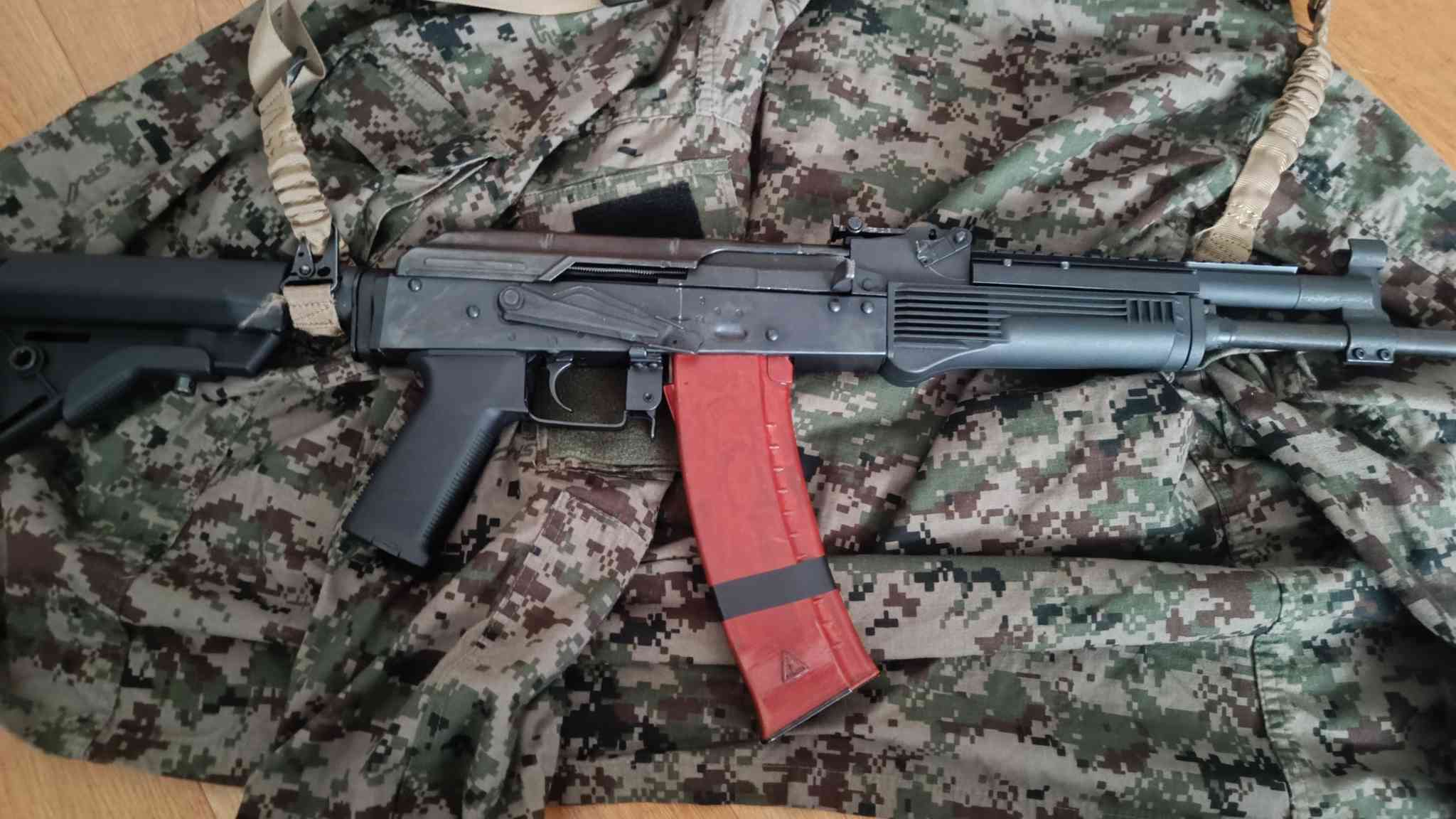 ZAMIANA ELAK702 ZA AKS-74