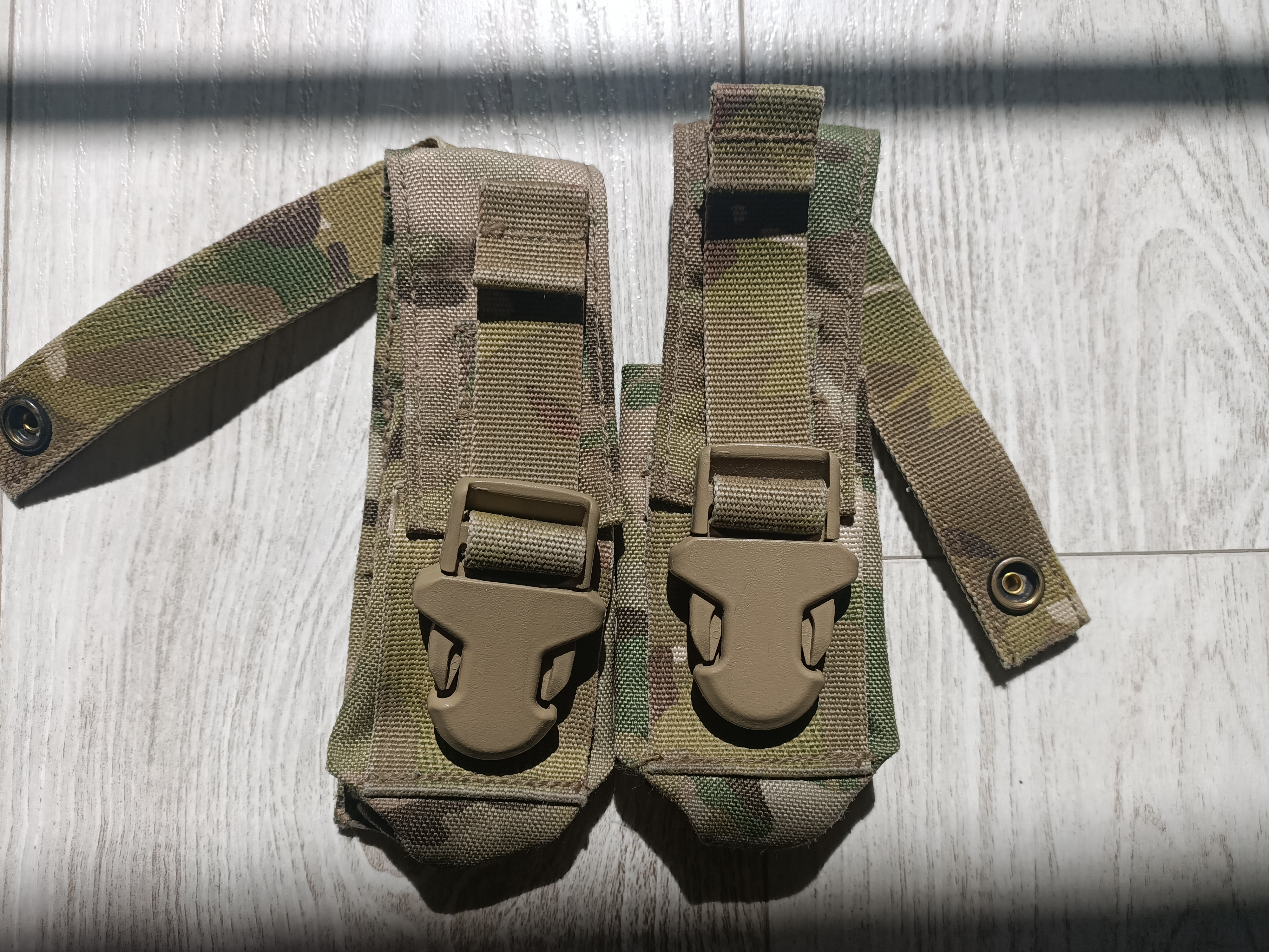 Eagle Industries Flashbang pouch