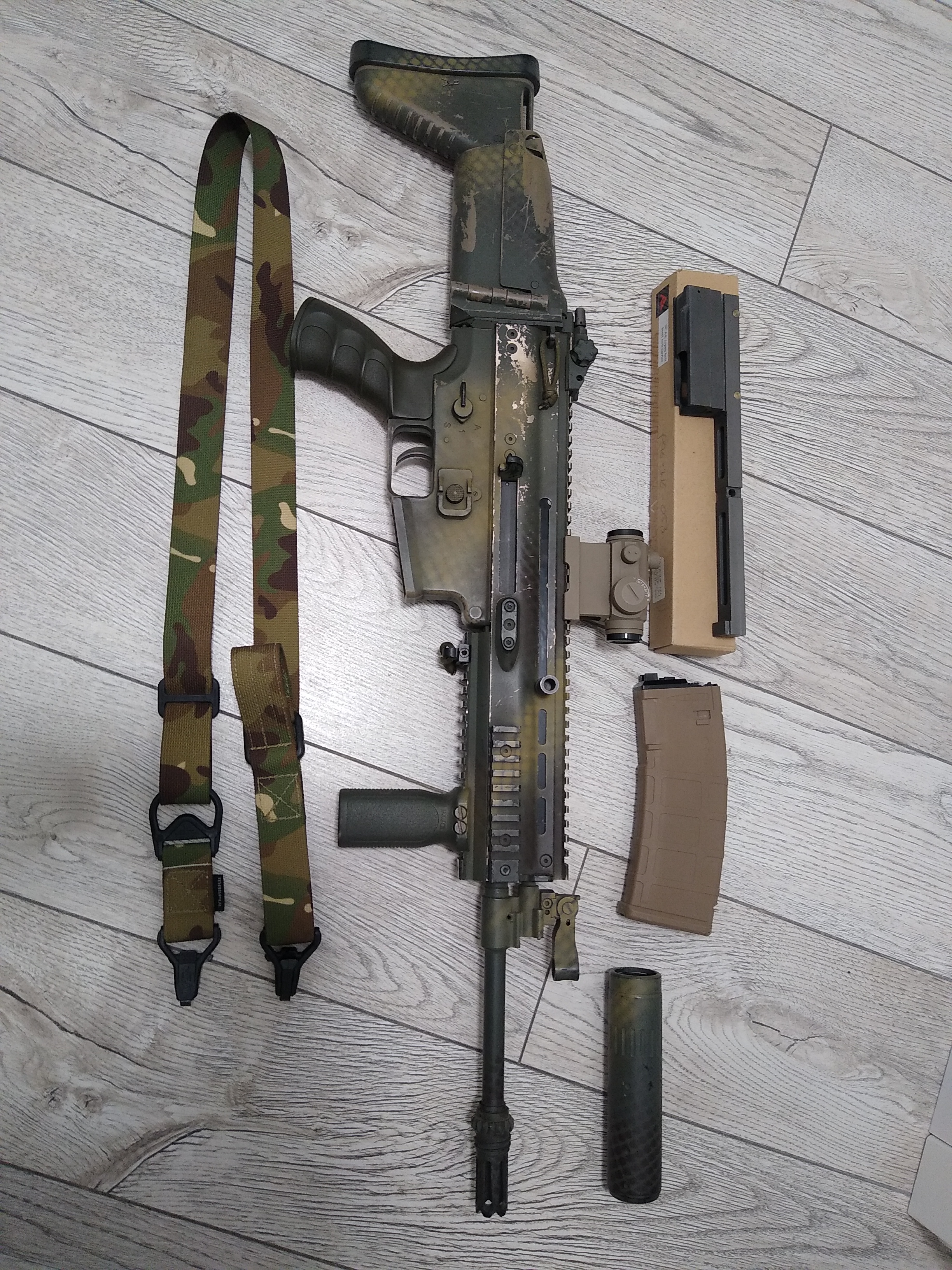 WE Scar L GBB + akcesoria