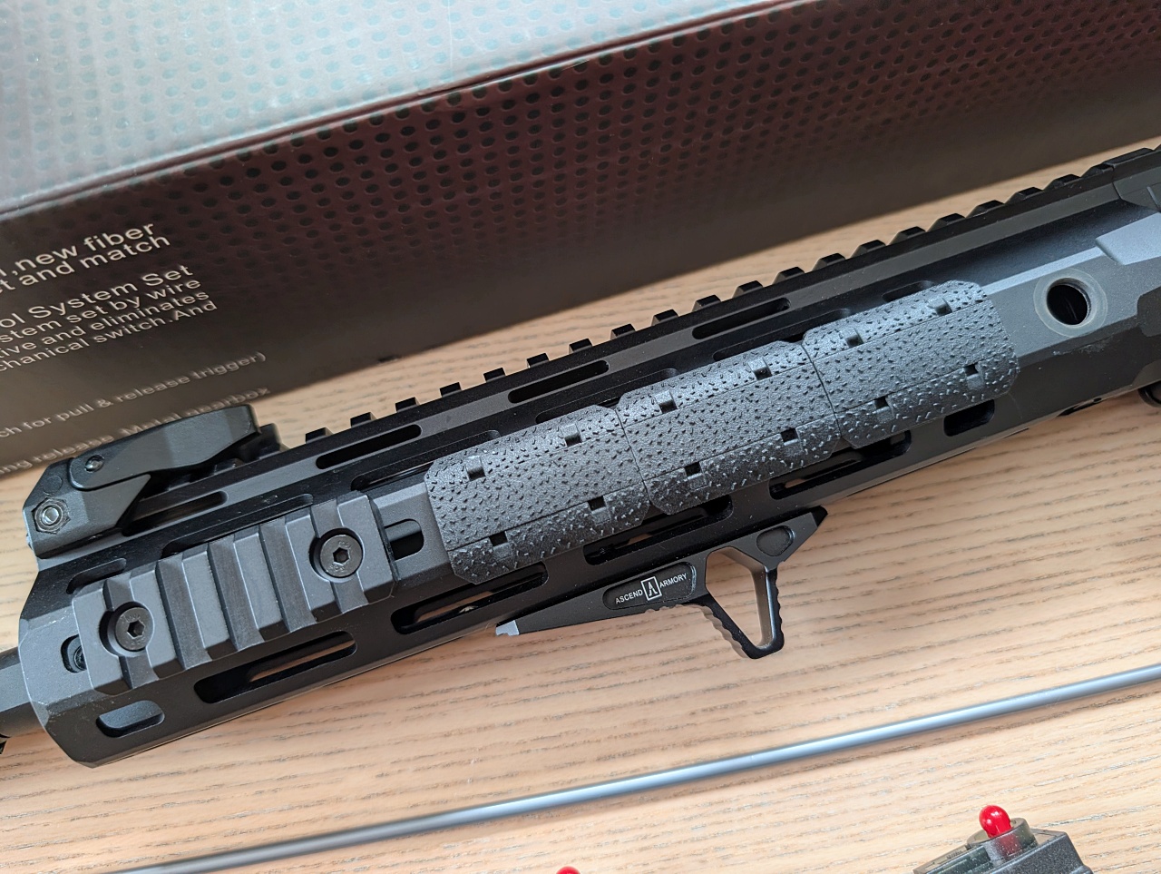 Double Eagle M906B Honey Badger + magazynki + pas + pokrowiec