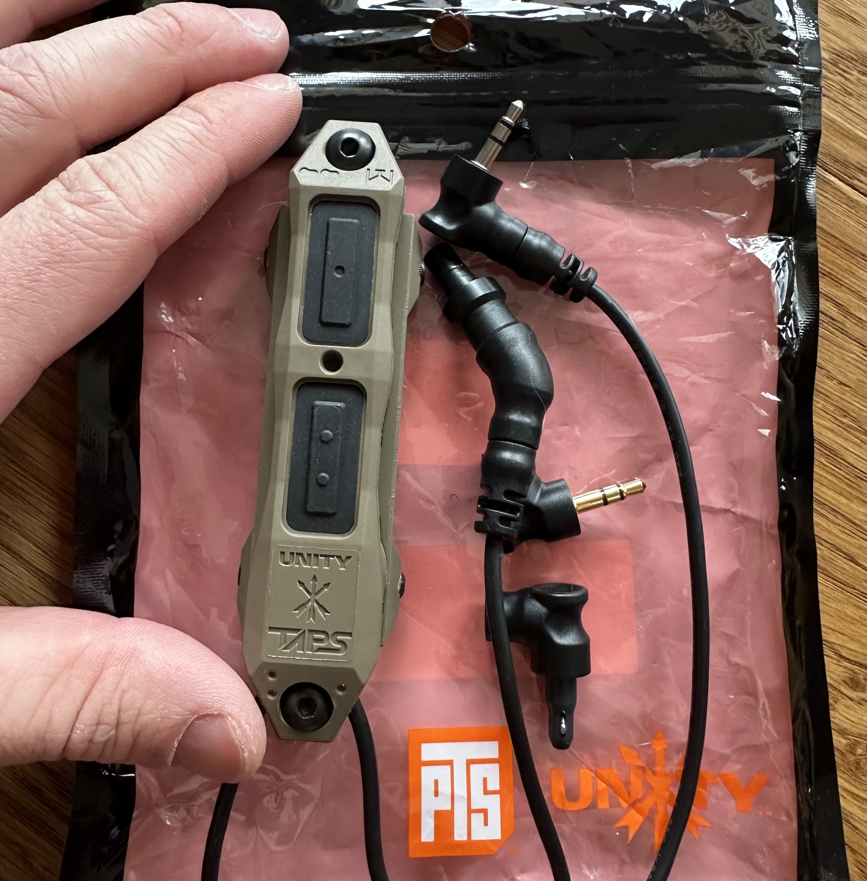 Unity pts taps Modular włącznik surefire peq NGAL FDE