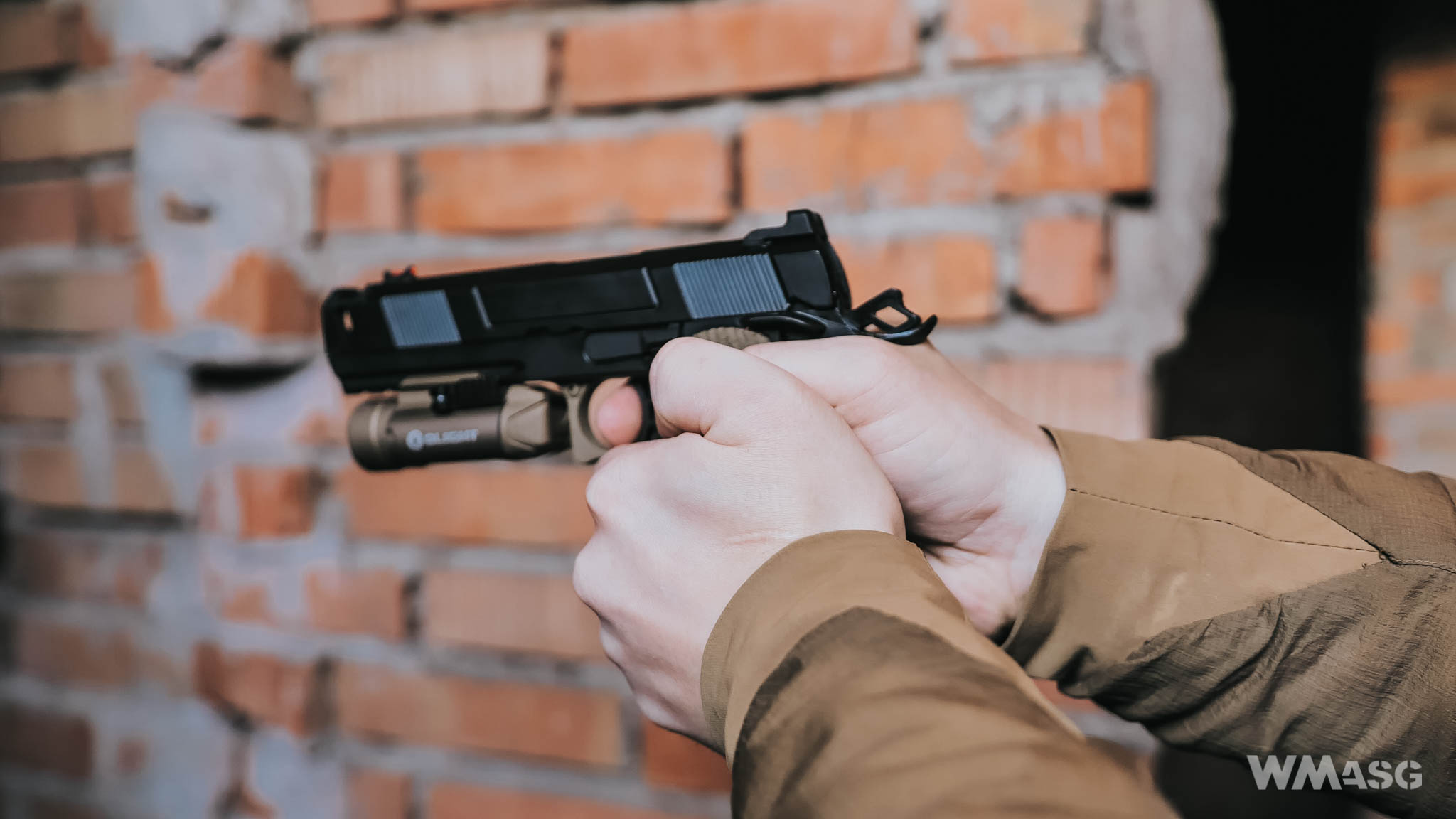 ARMY ARMAMENT R501 - w terenie