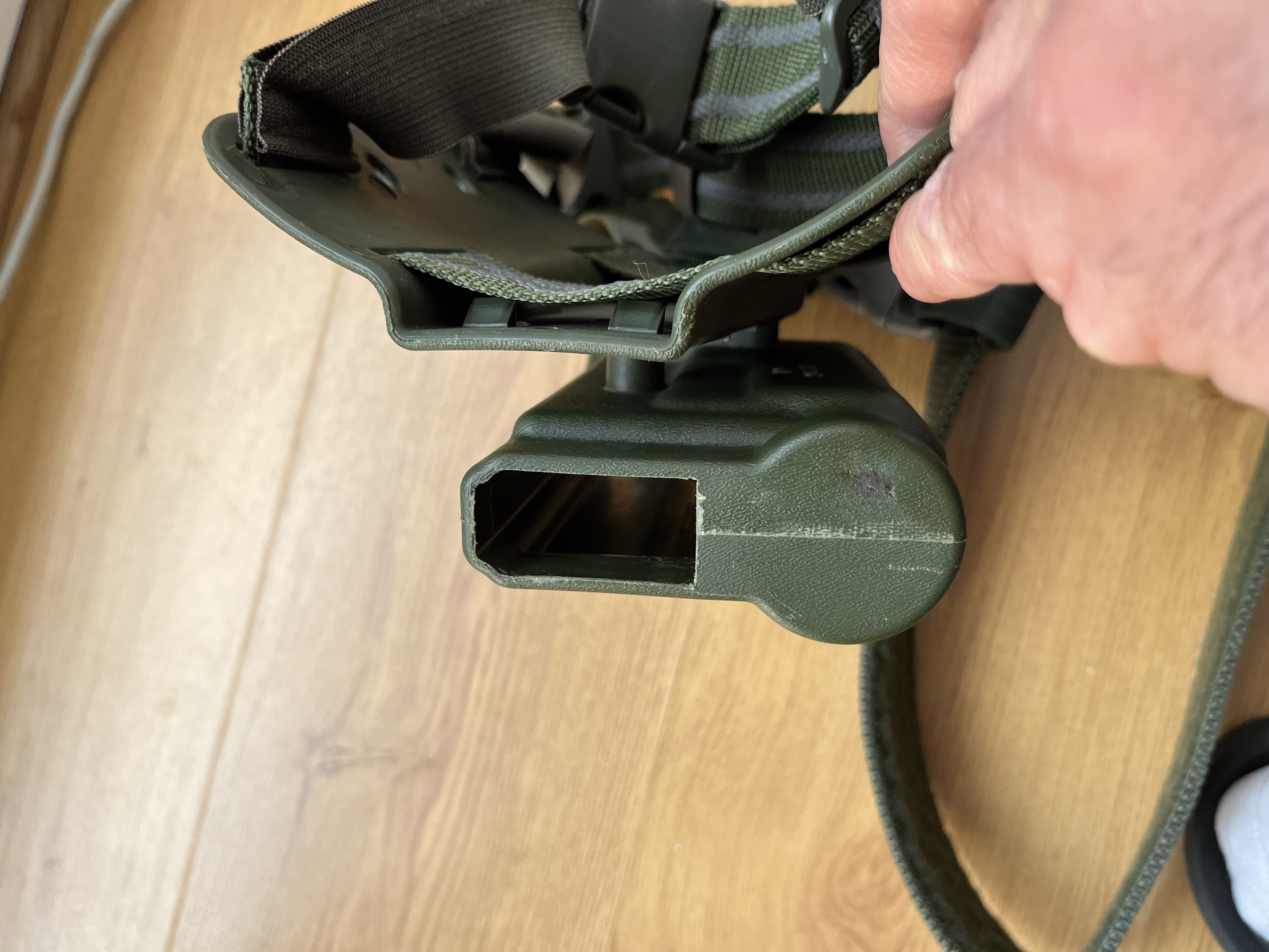 Oryginalna kabura Safariland HK USP + SureFire X200/X300 (Pas + Panel)