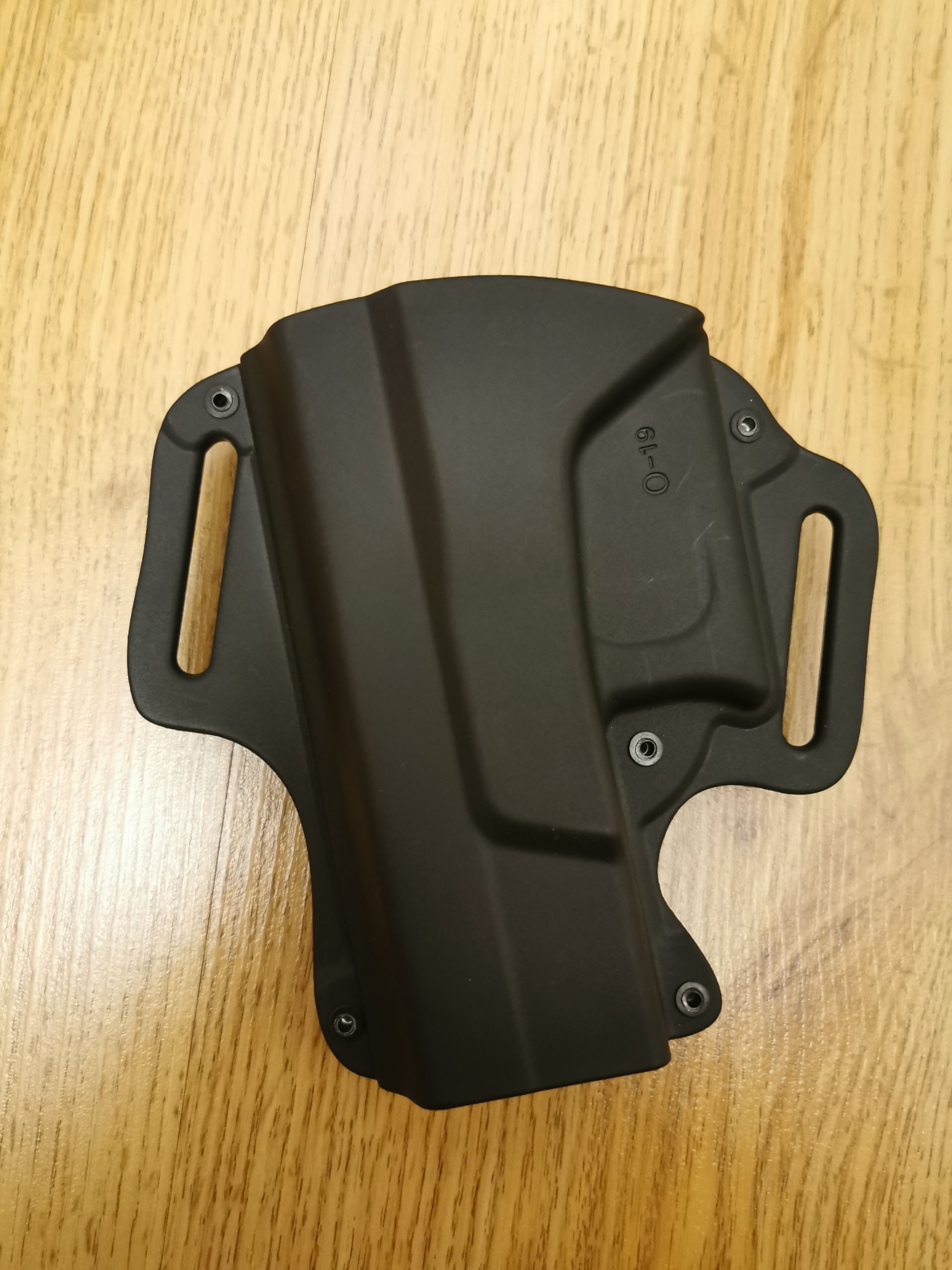 Sprzedam Kaburę do glock 19 oraz szczerbinkę do AK