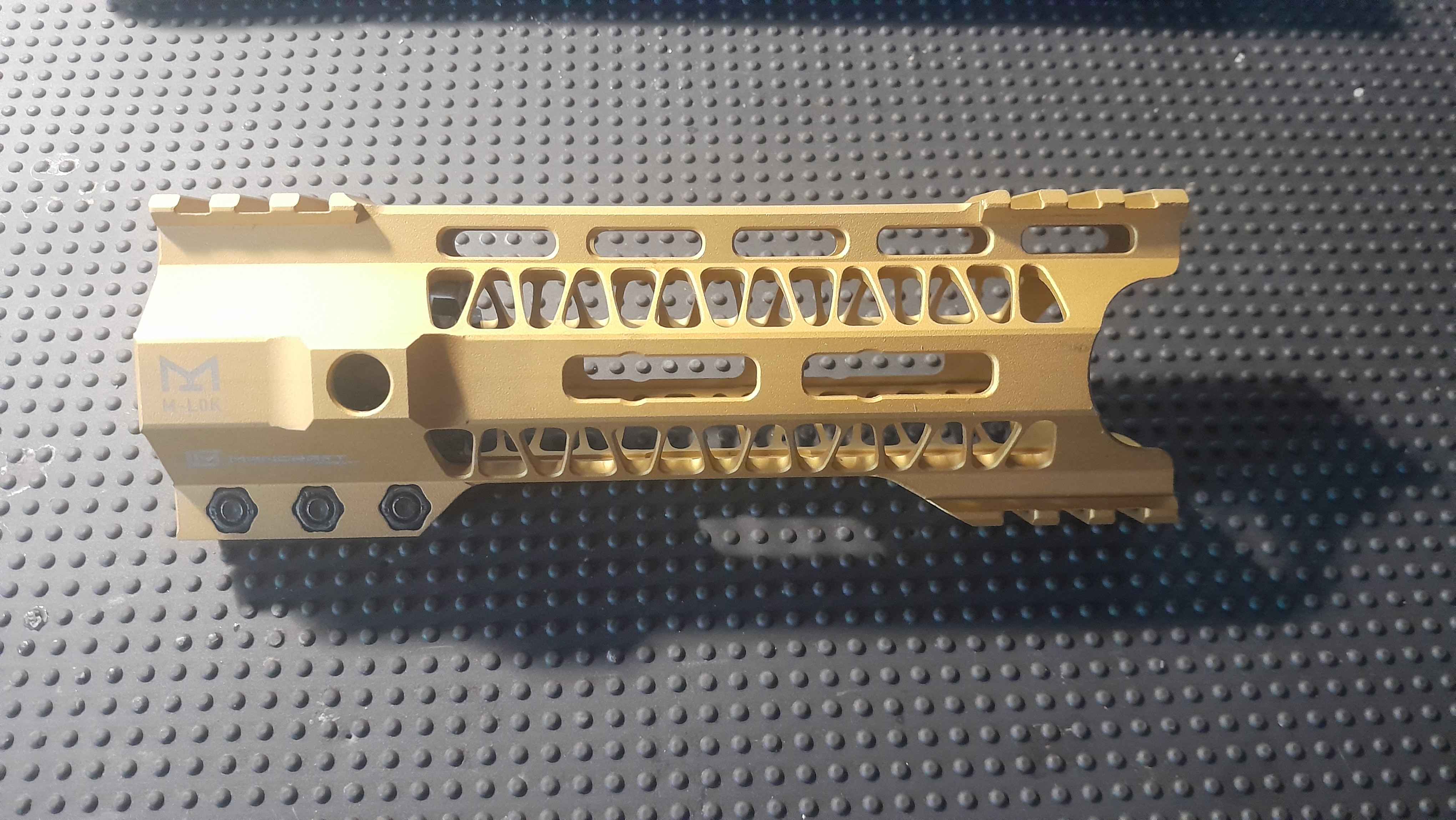 Mancraft CNC M4/AR15 Handguard ver1 7"