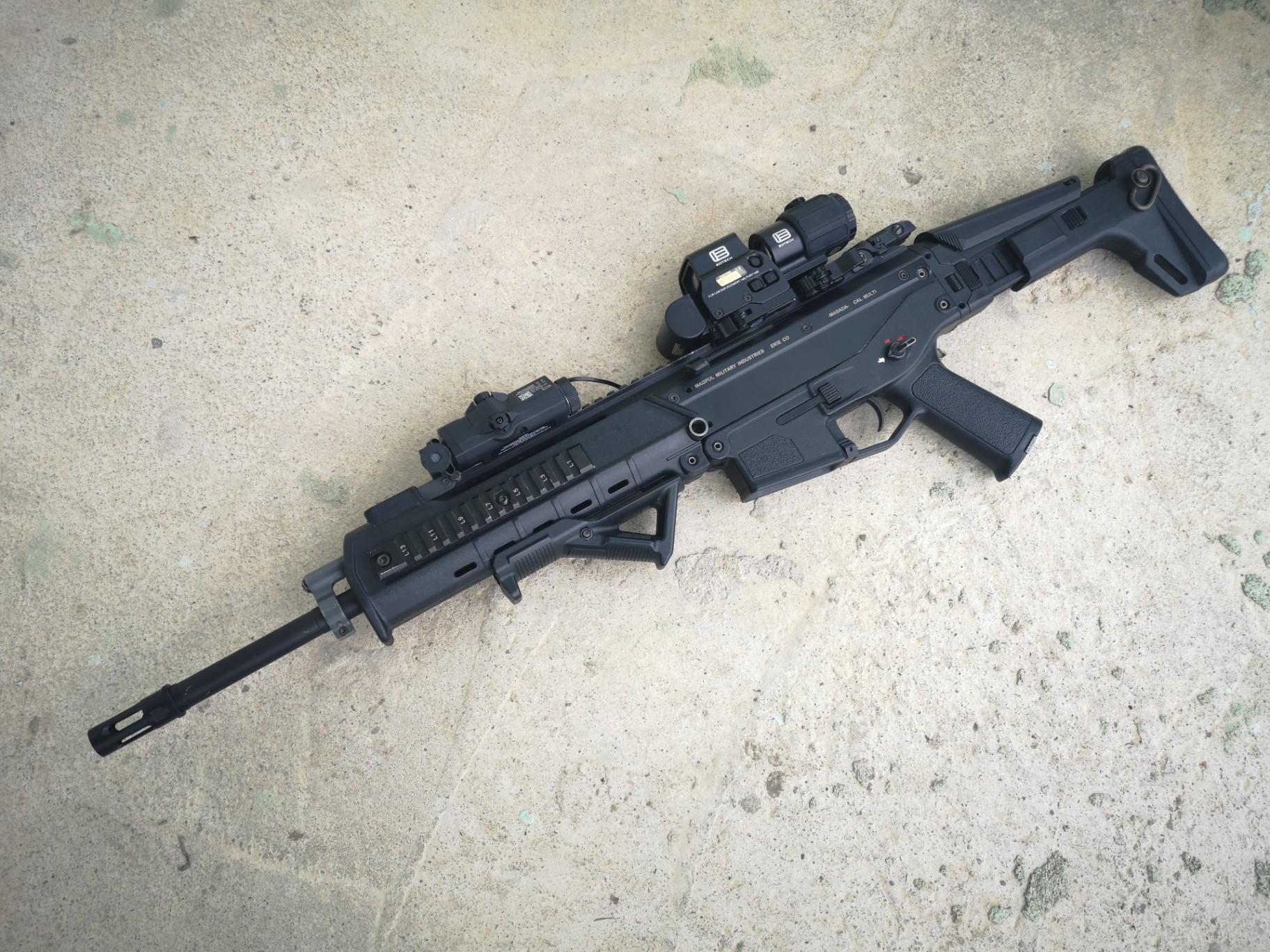 AN-PEQ 15 czerwony laser, latarka, IR od WADSN