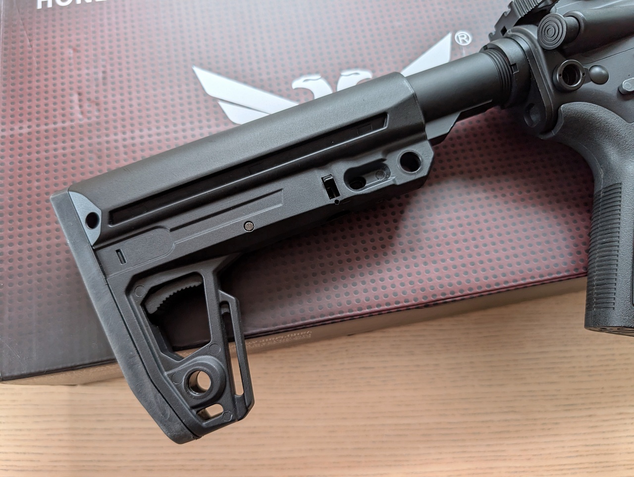 Double Eagle M906B Honey Badger + magazynki + pas + pokrowiec