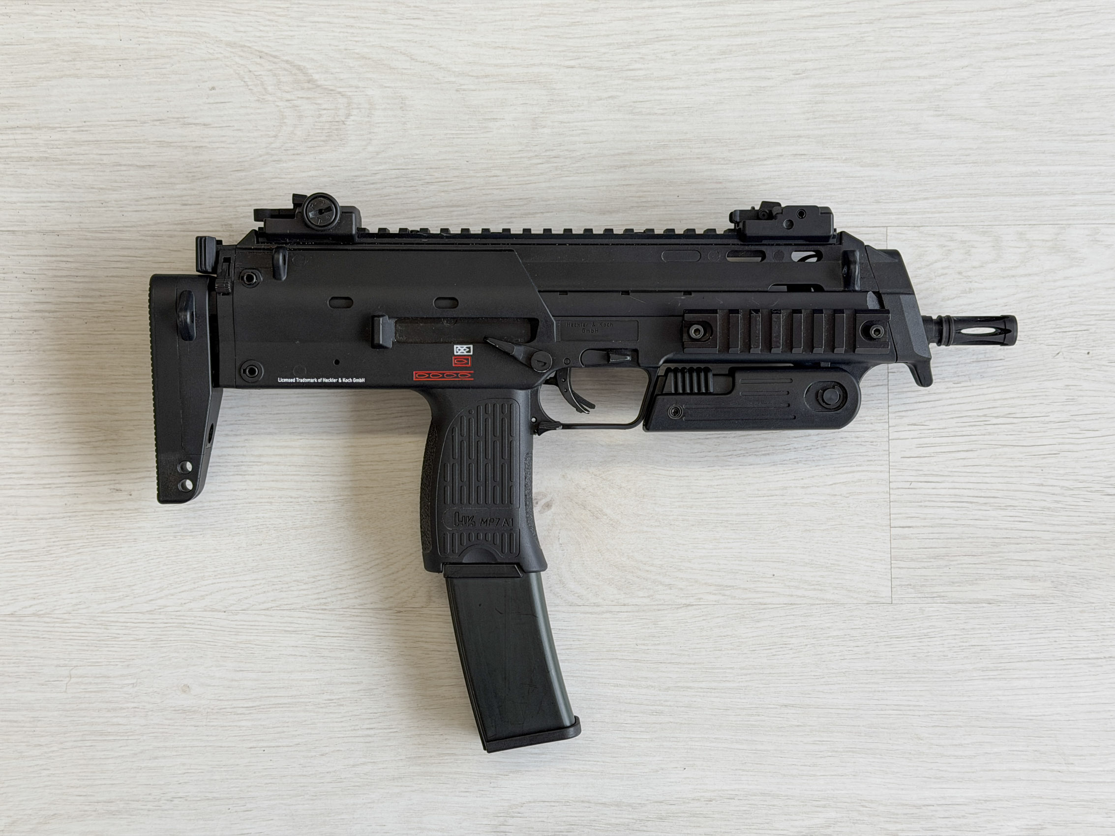 Mp7 na licencji H&K Umarex/VFC - niesprawne, przeczytaj opis