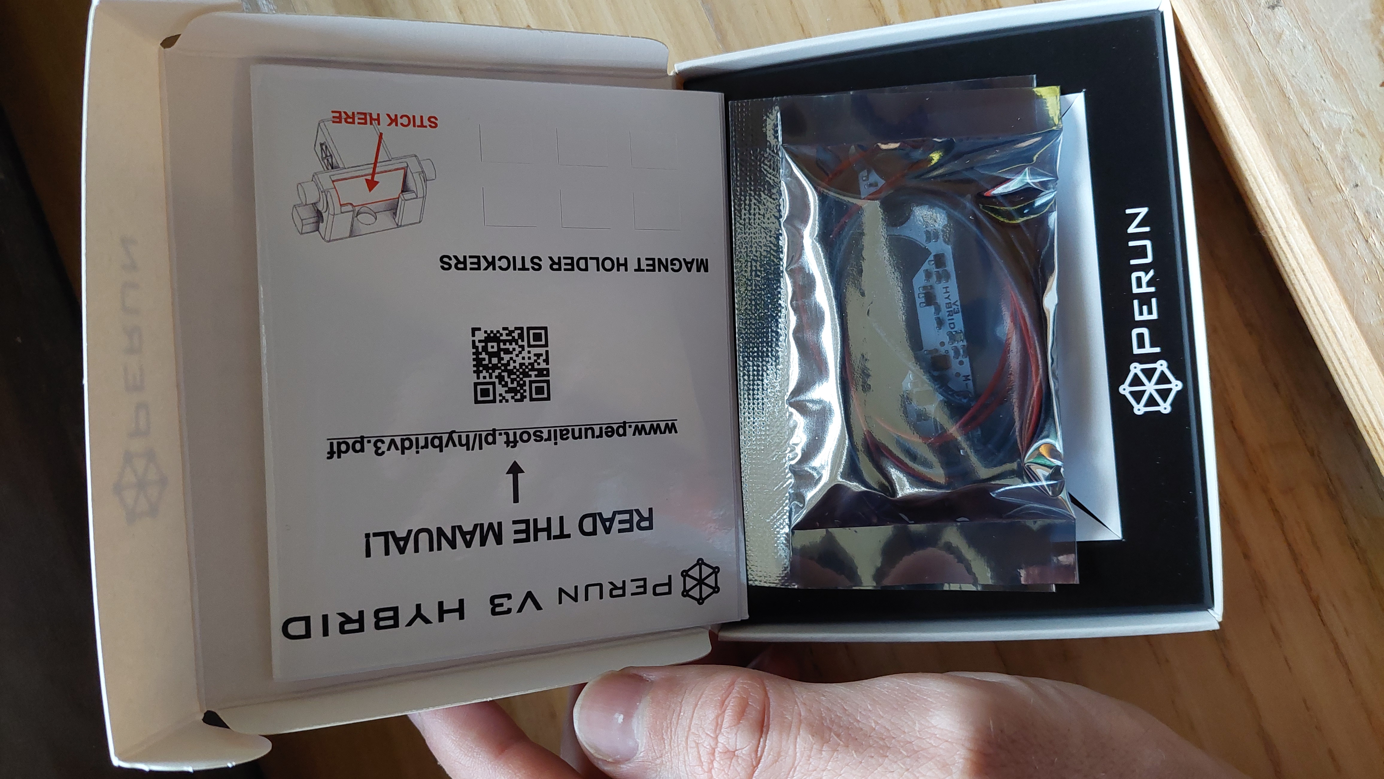 Nowy nie otwarty Perun Hybrid V3