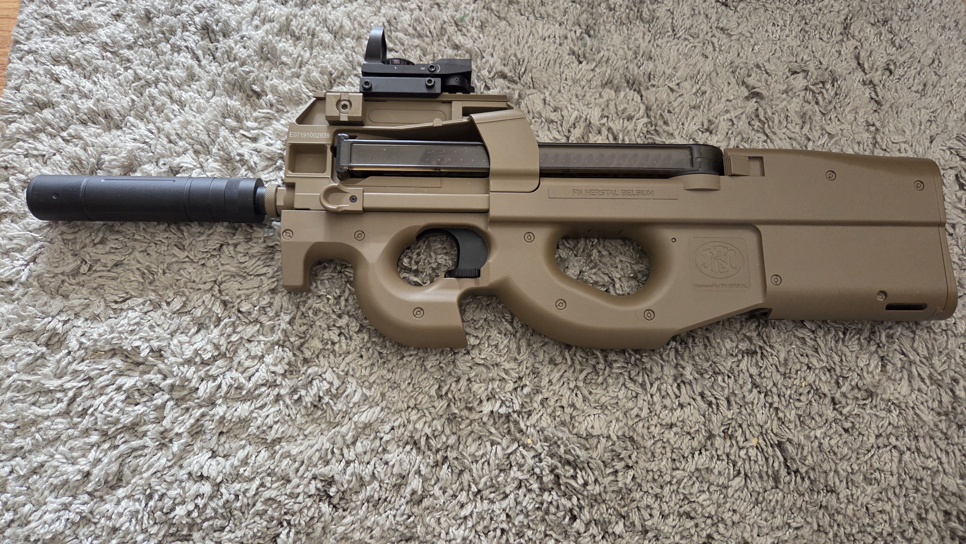 P90 Cybergun