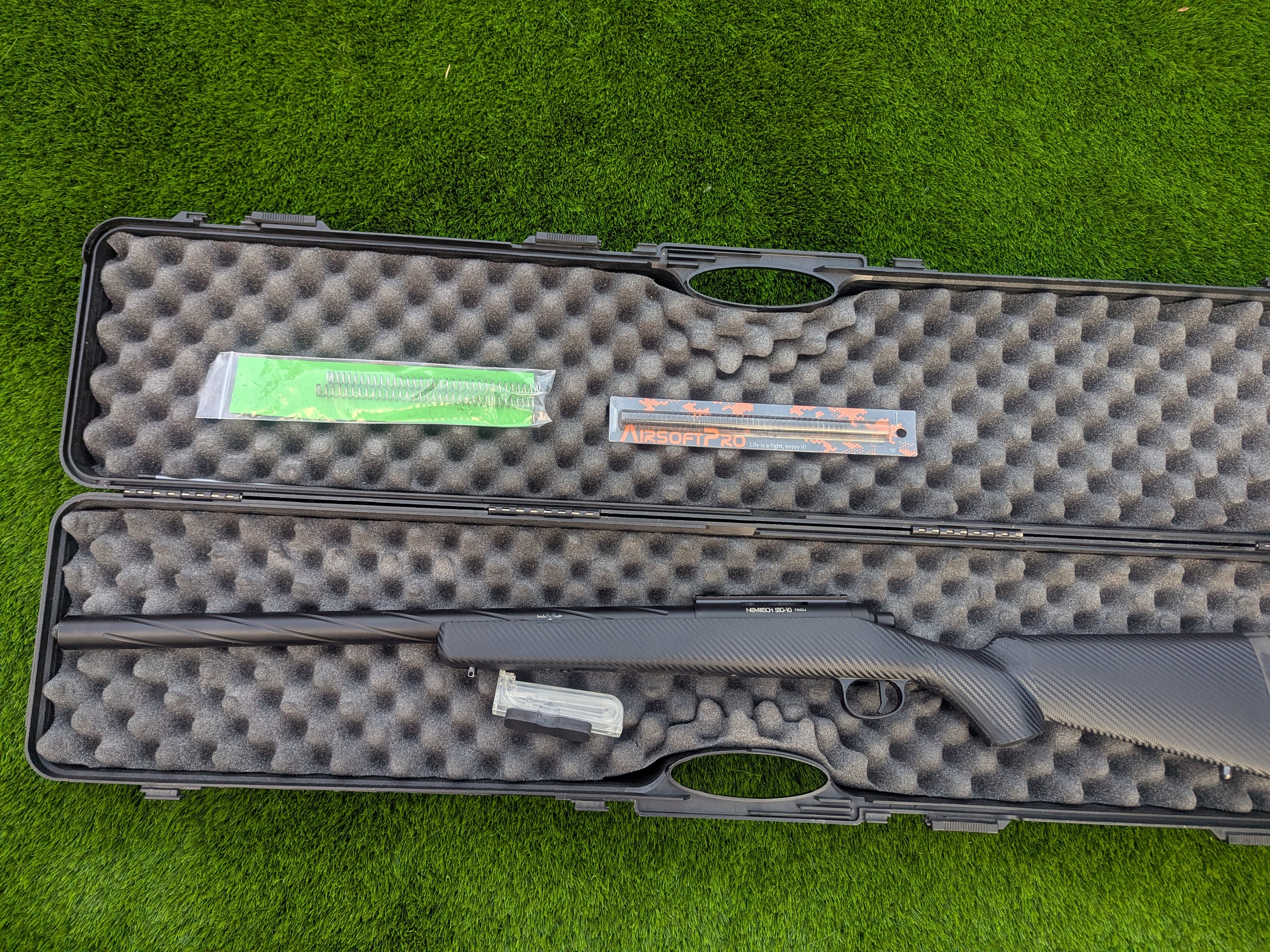 Snajperka ASG karabin SSG10 Novritsch CARBON z walizką