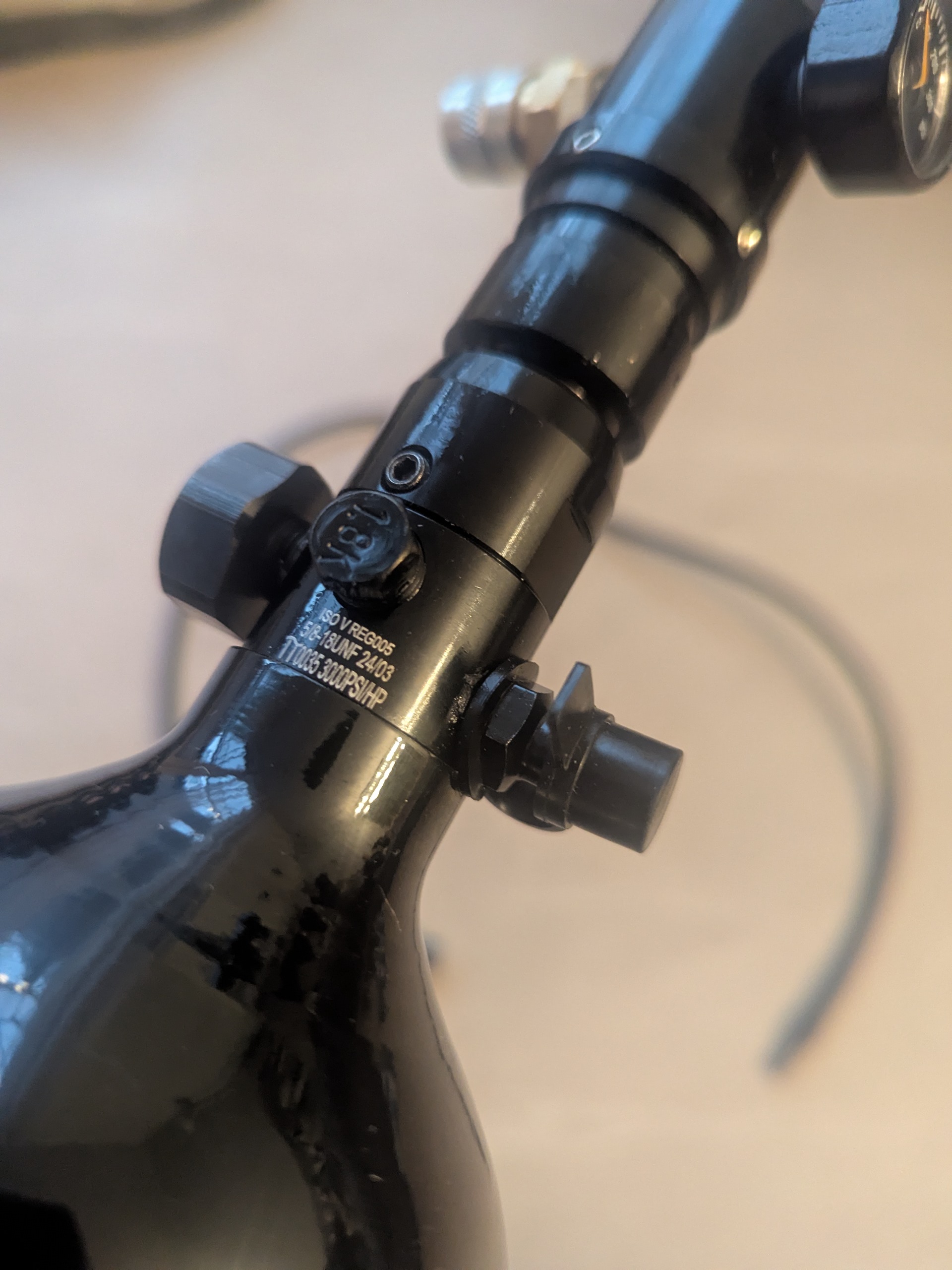 Reduktor, butla, wąż. Zestaw HPA