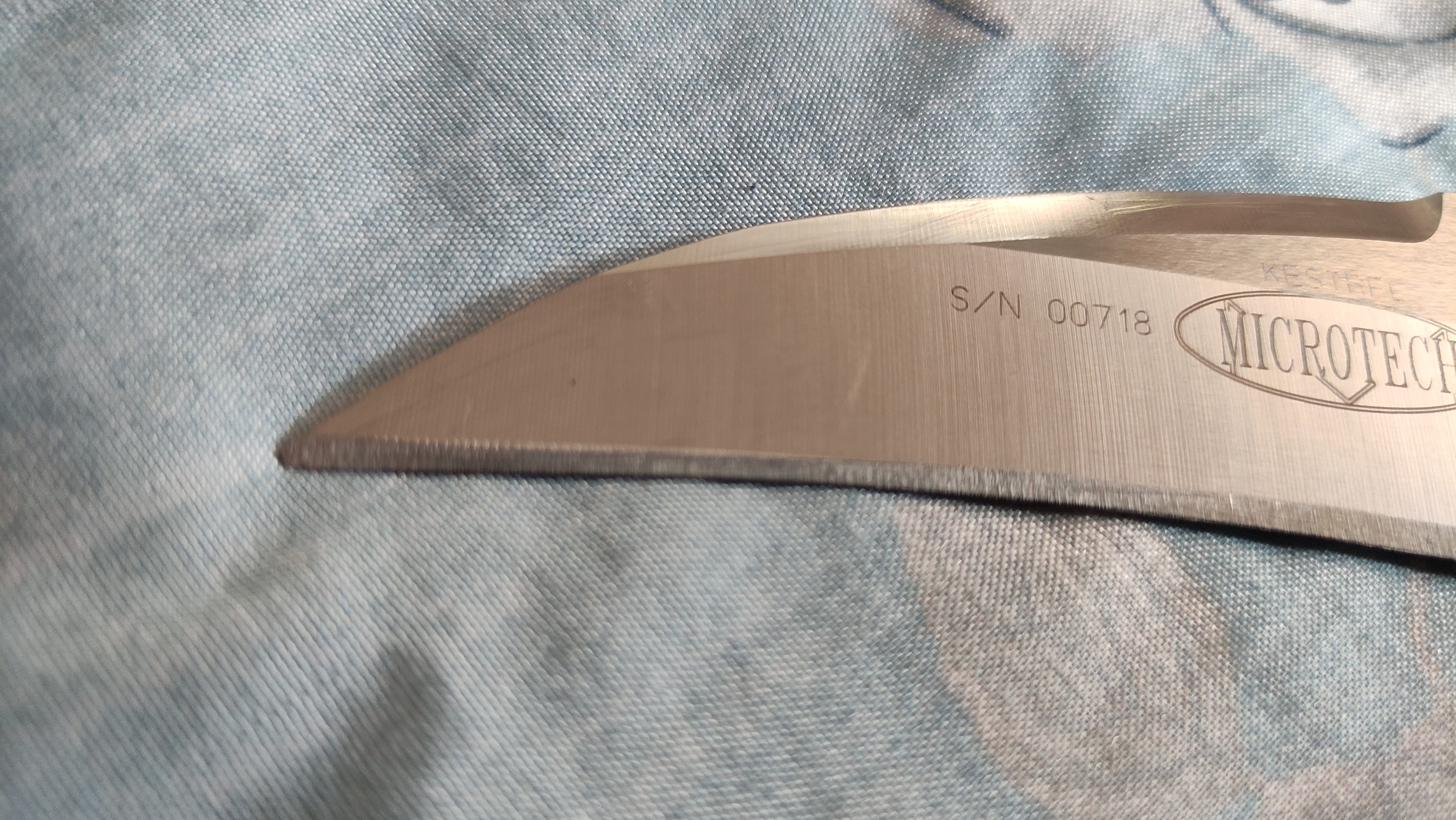 KOLEKCJONERSKI Microtech Kestrel Auto (USA, 2011)