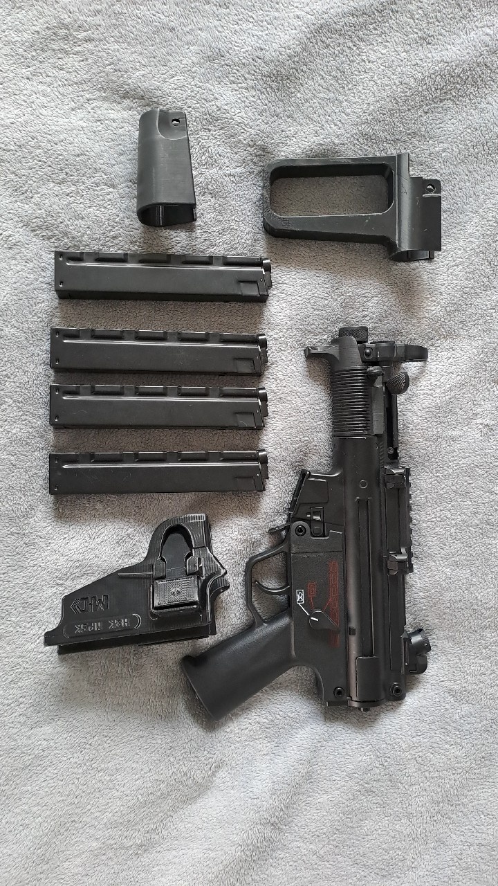 MP5k CYMA (4 magazynki + dodatki!)