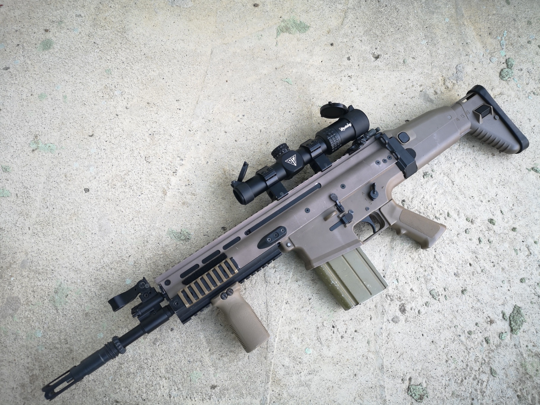 Luneta biegowa Bestsight 1-5x24 IR
