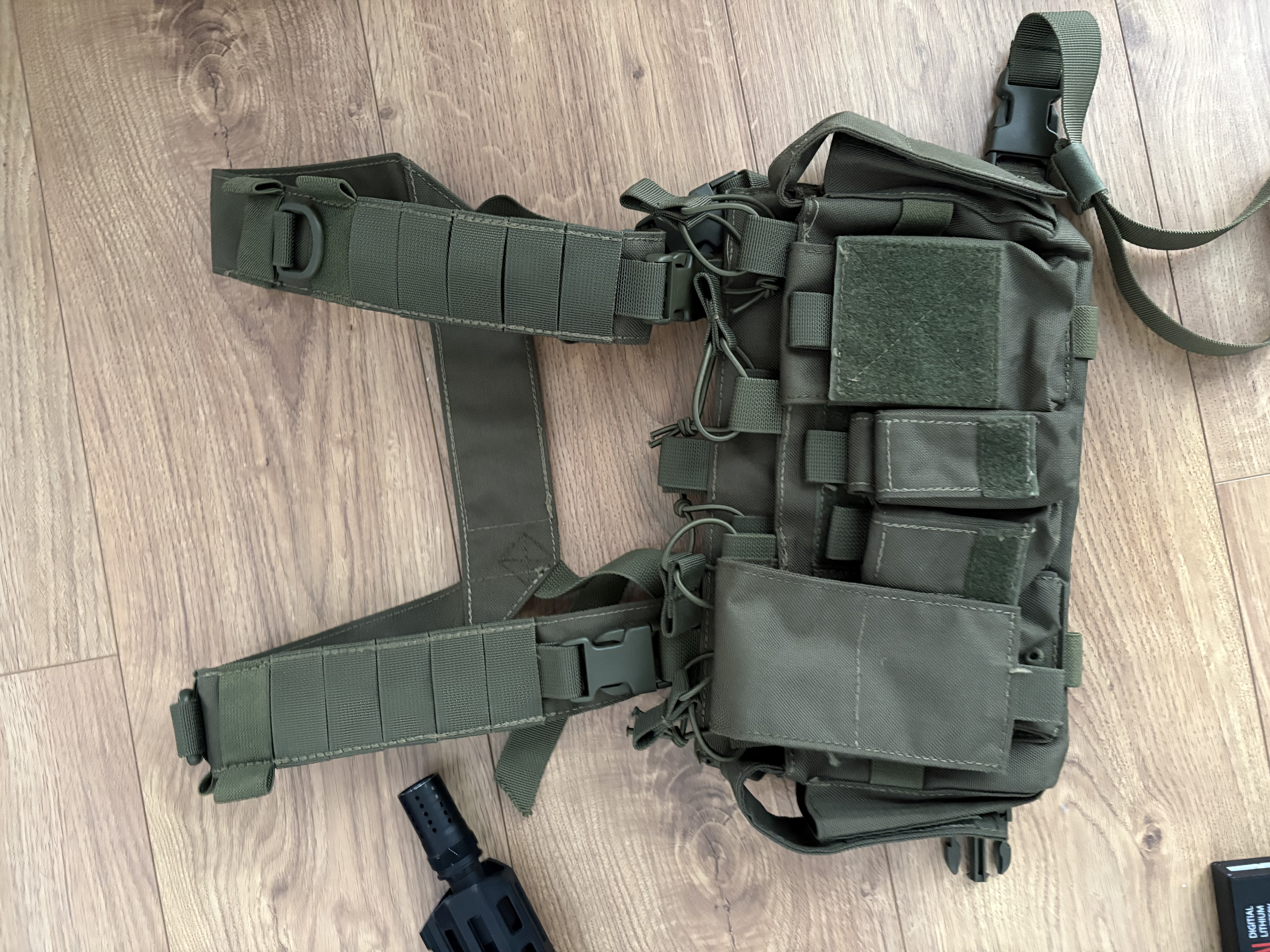 zestaw airsoftowy dla początkującego