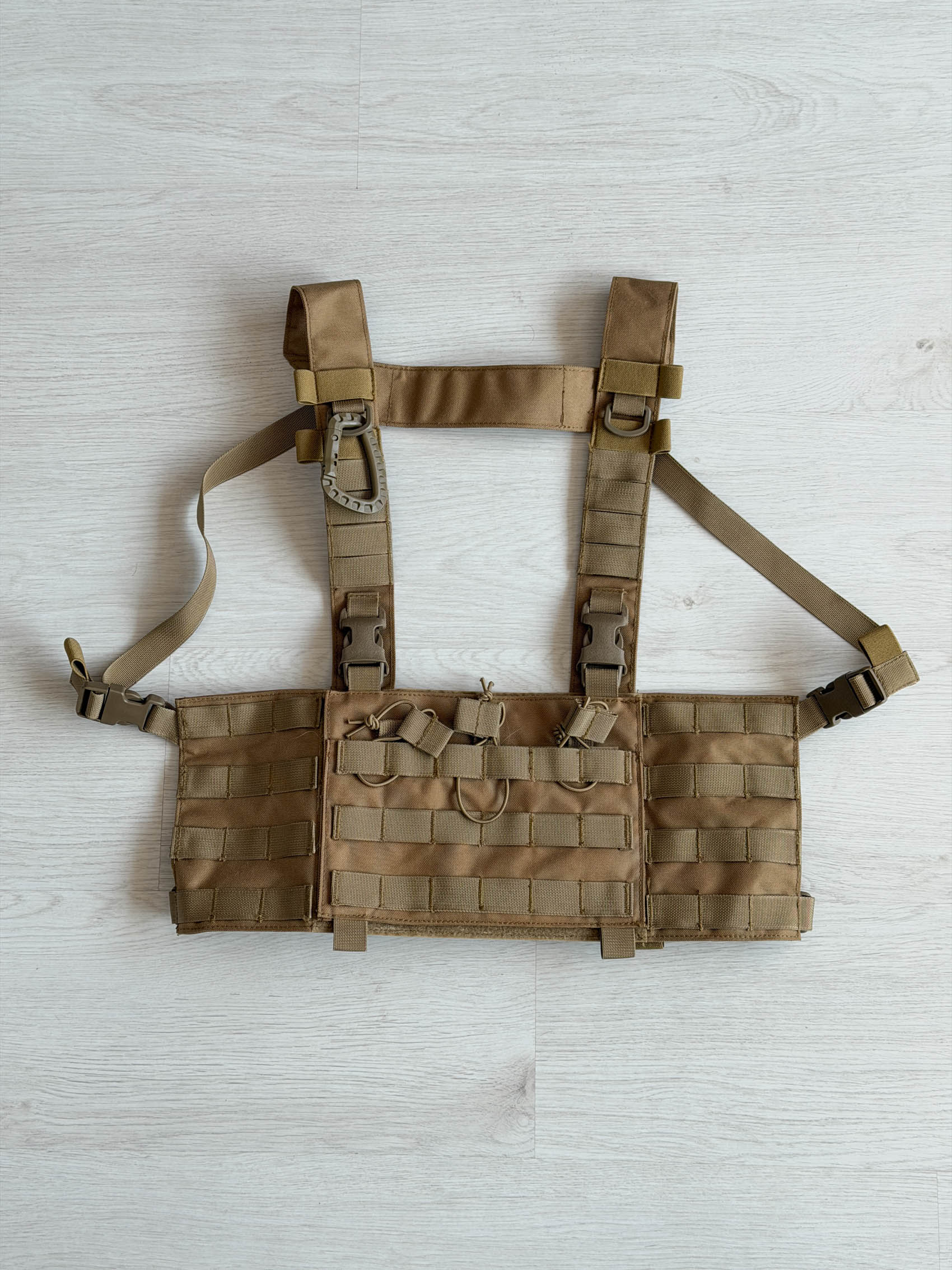 Kamizelka taktyczna Chest RIG BuckleUp w coyote