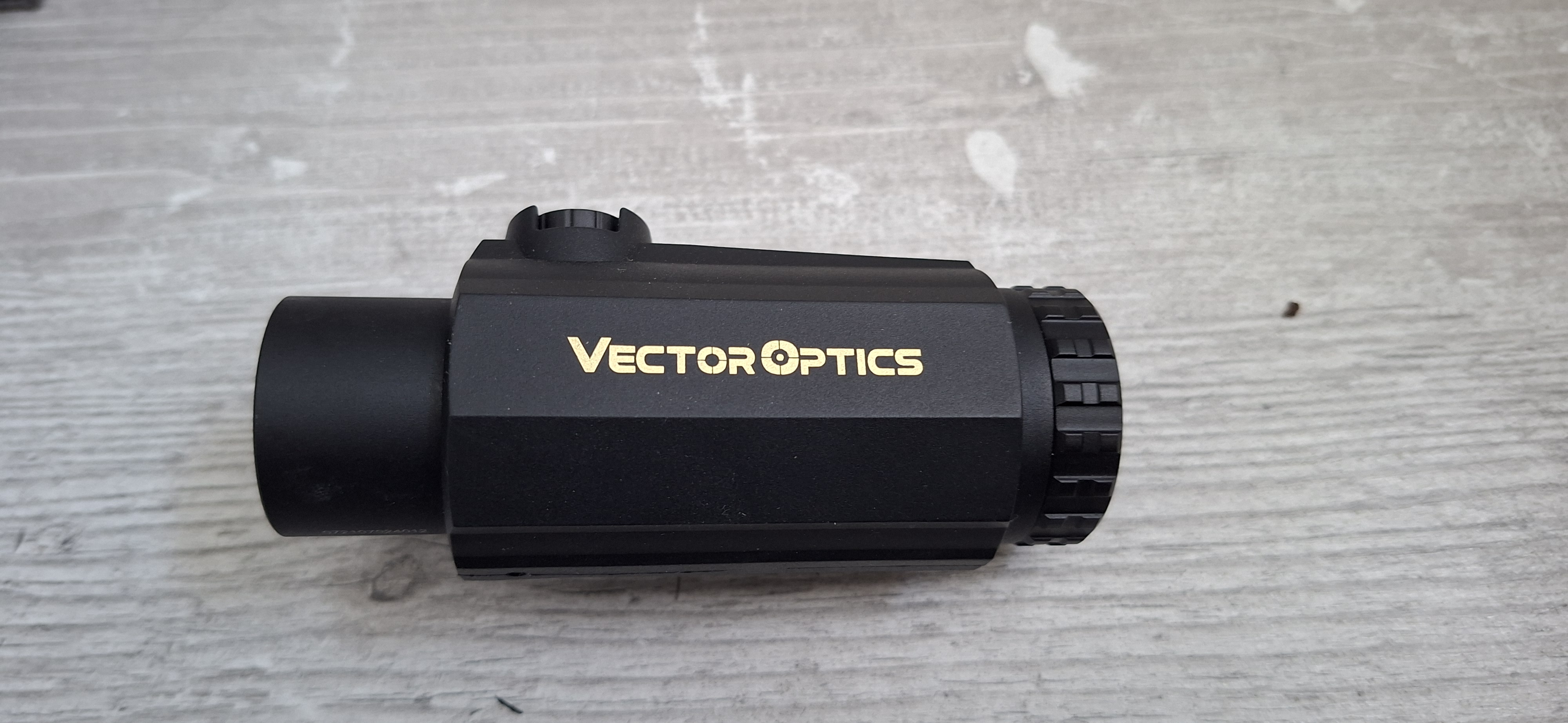 Powiększalnik magnifier Vector Optics Maverick-III 3x22