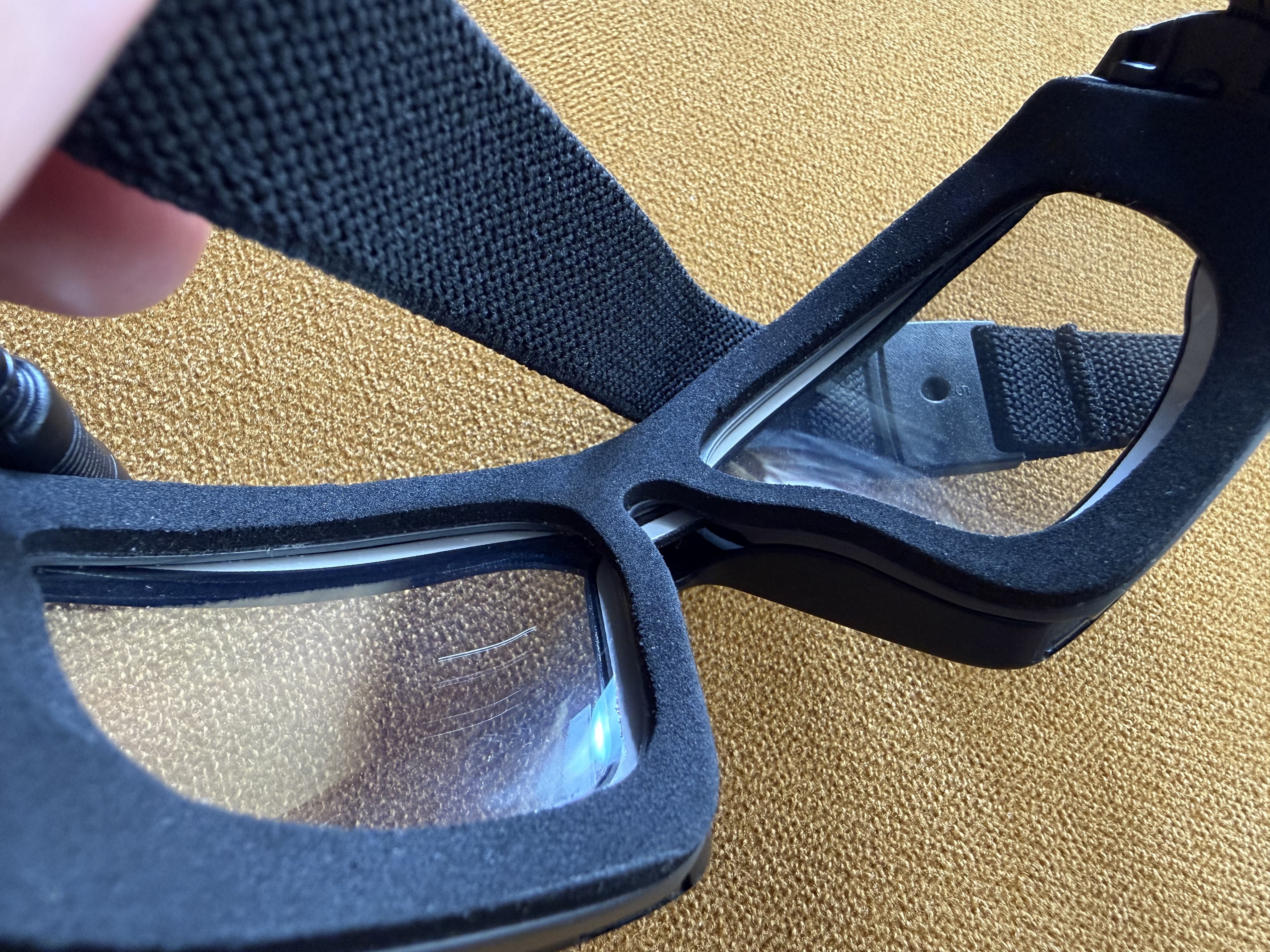 Novritsch Gogle Low Profile z zainstalowaną termiczną powłoką