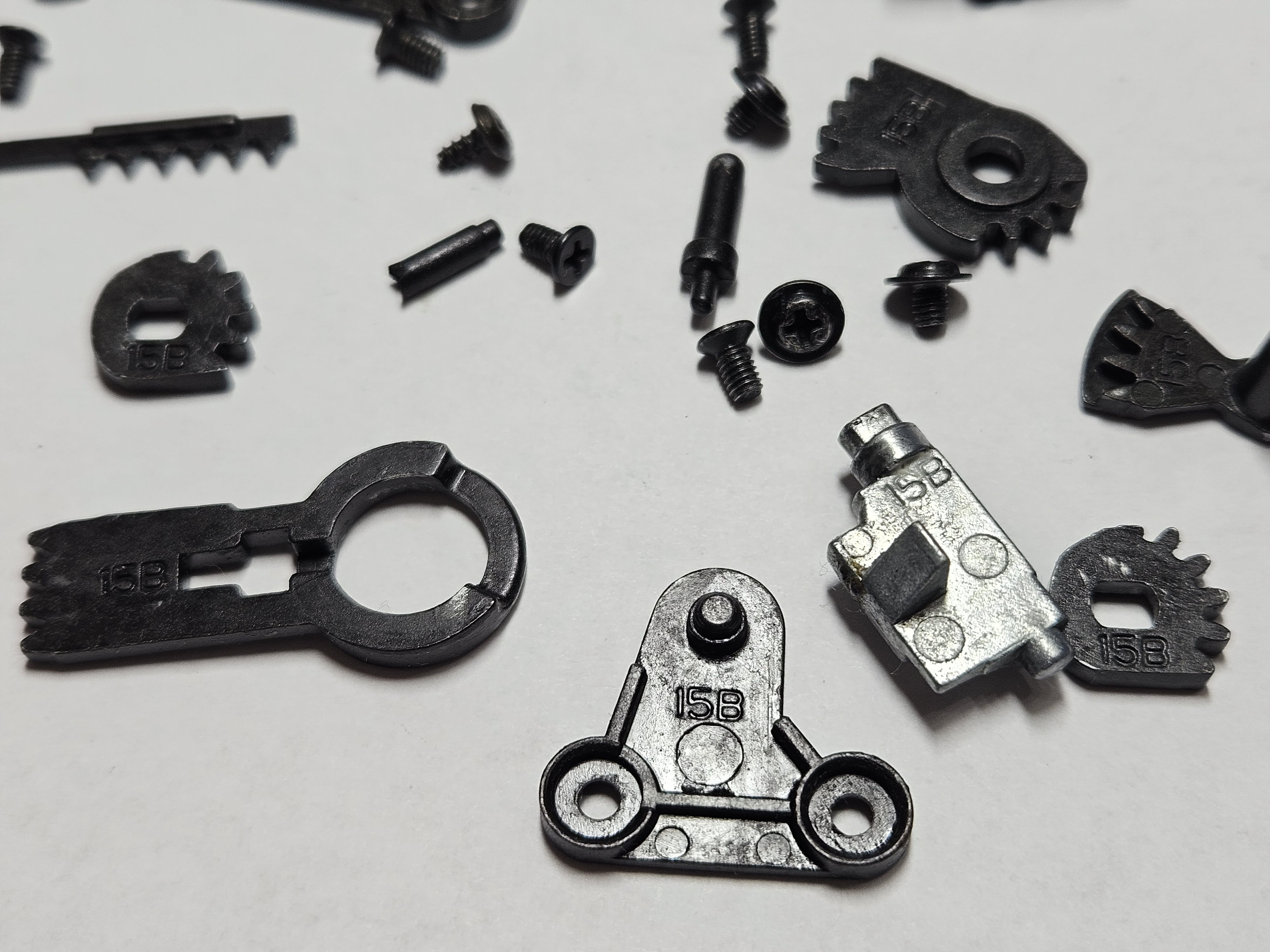 Części SWD SWU CYMA CM057 gearbox, komora, koszyk silnika, zębatki