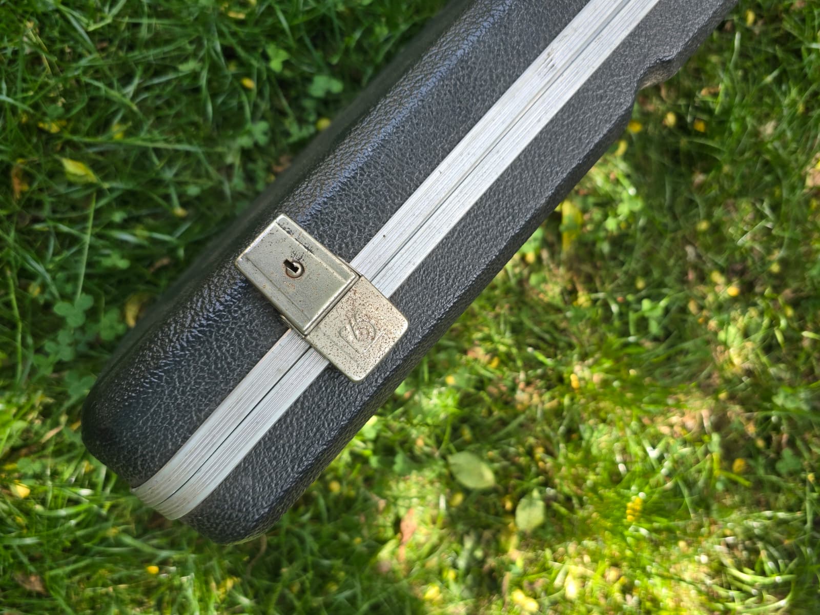 Walizka transportowa na broń długą / repliki ASG – 132 cm, sztywna, z pianką