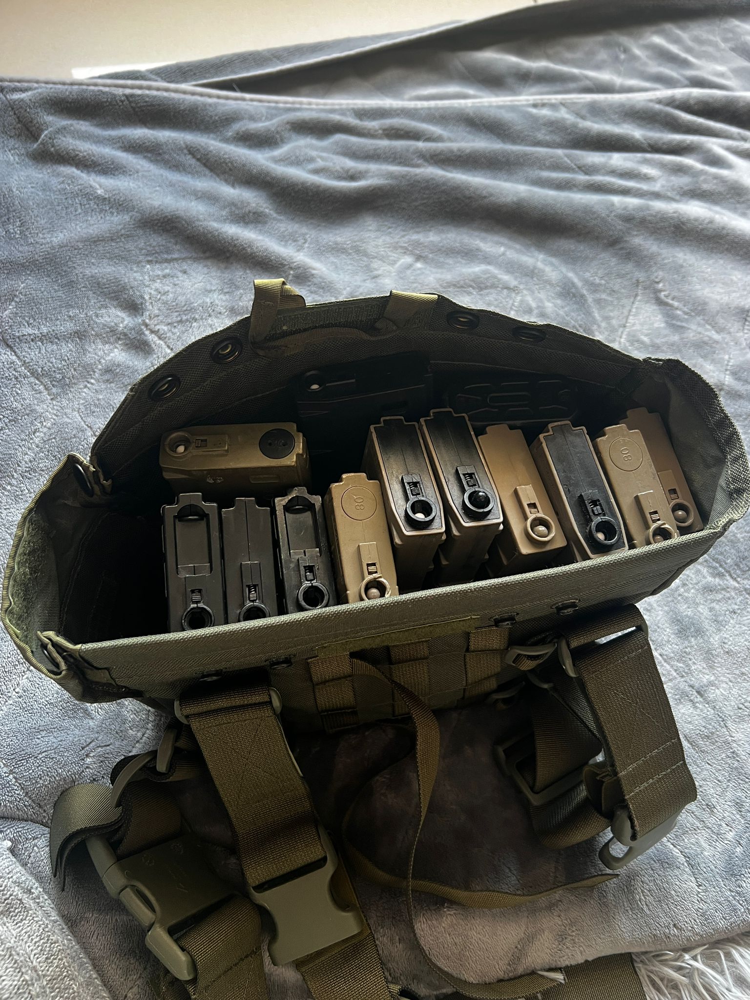 REPLIKA + WSZYSTKO INNE