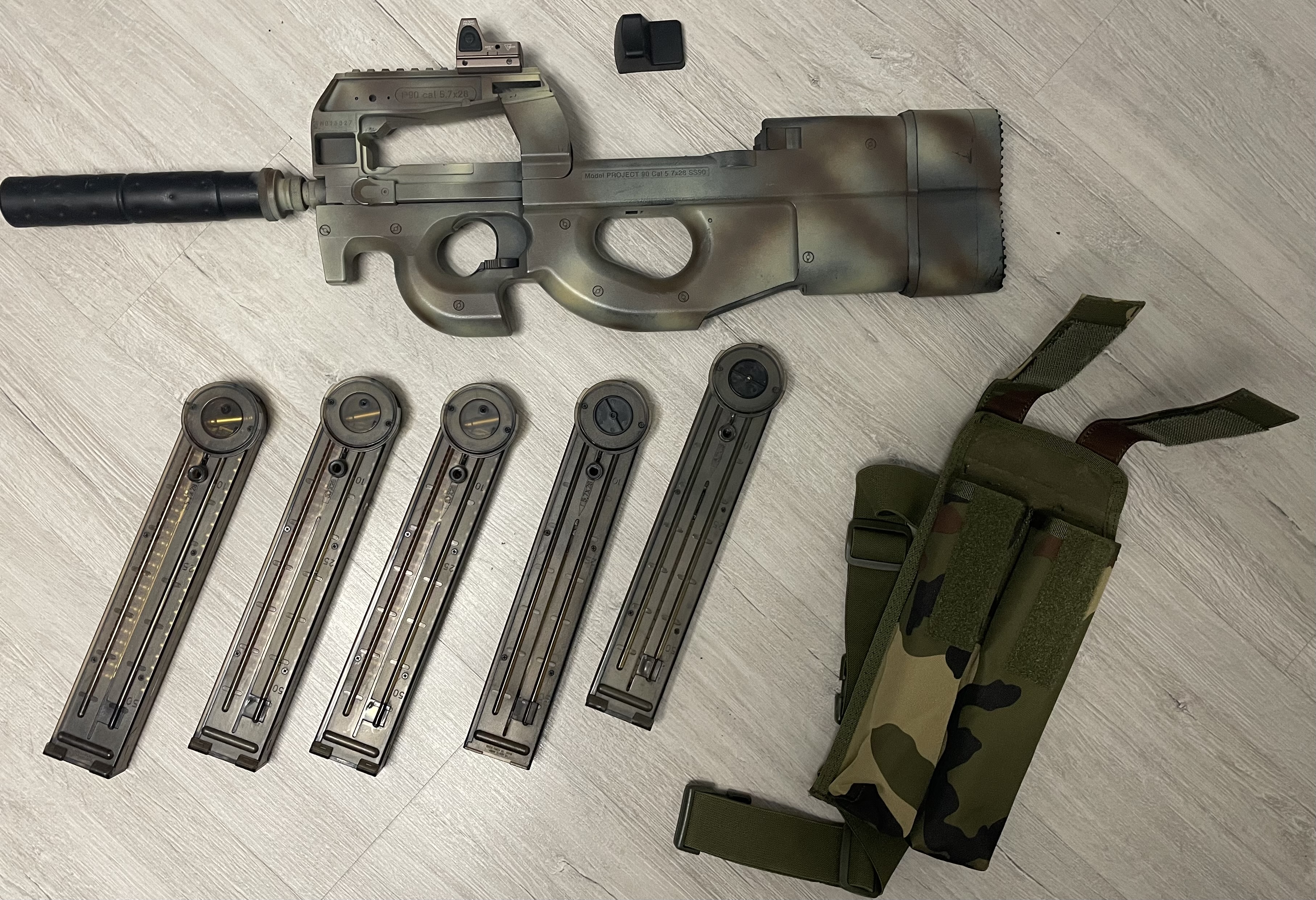 P90 Tokyo Marui + dodatki