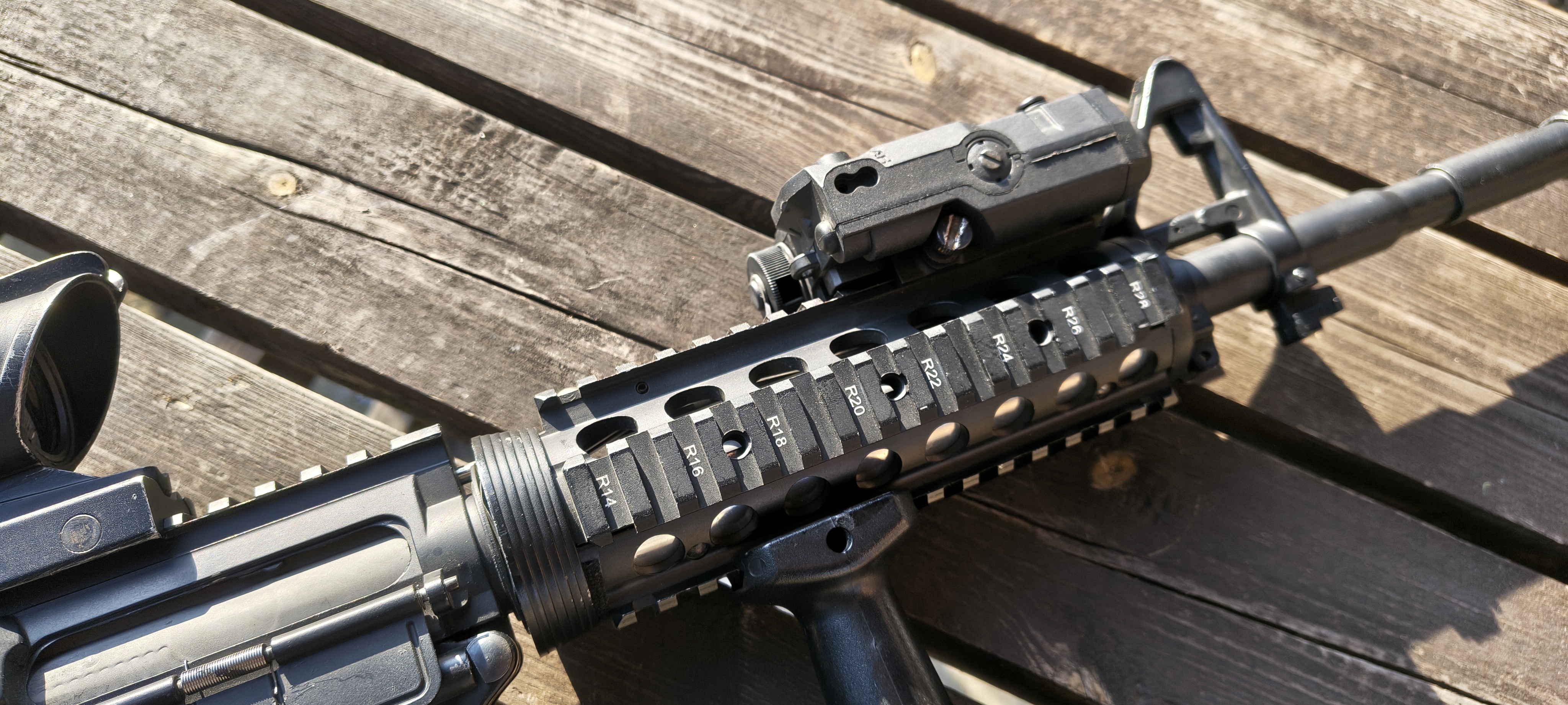 M4 P&J z oznaczeniami + luneta ACOG+ PEQ