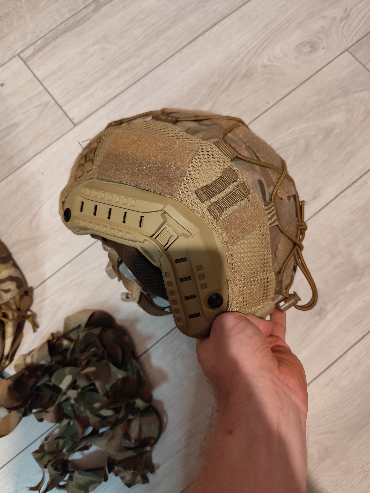 Hełm Aholdtech FAST XL Ultra High Cut, fasunek Wendy