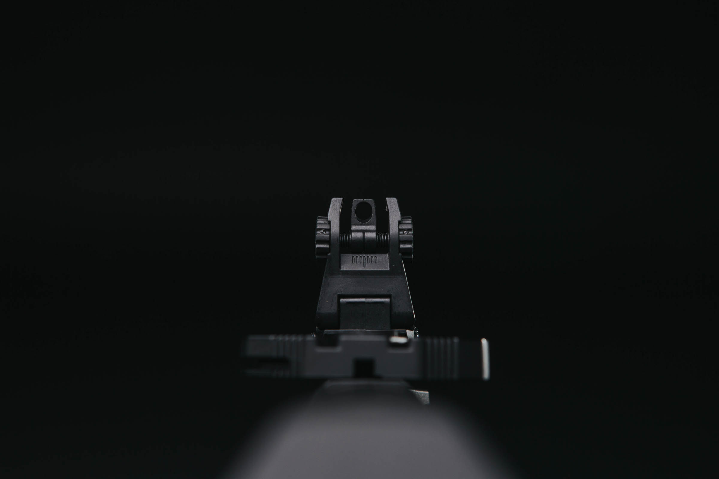 Double Eagle M904G Honey Badger z zewnątrz