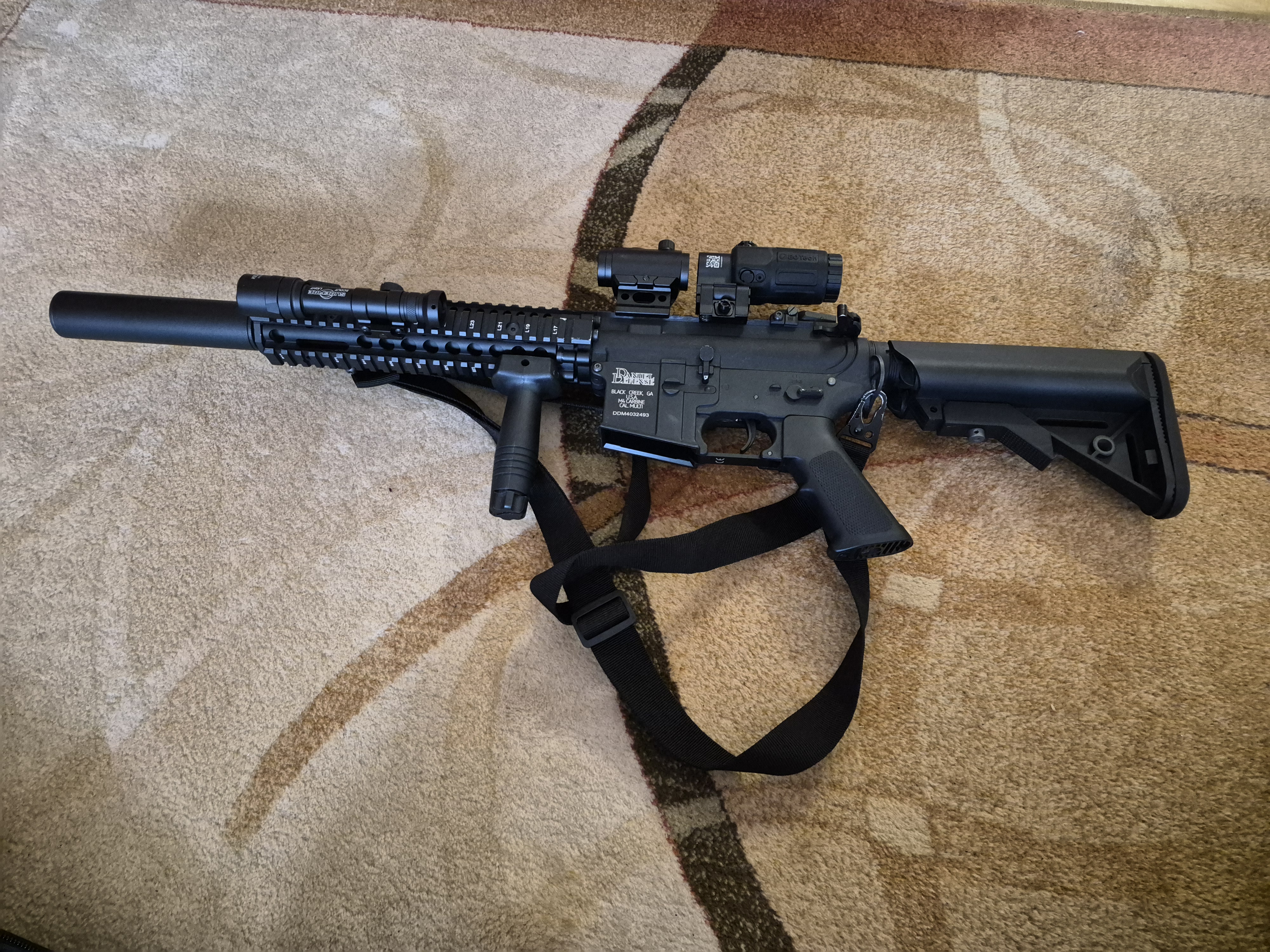 M4 Specna Arms po Pełnym Tuningu | Gearbox V2 | Tłumik | 5 Magazynków ABS | Gate Mosfet | 2.1 J (0.30g) | Zasięg 70m!