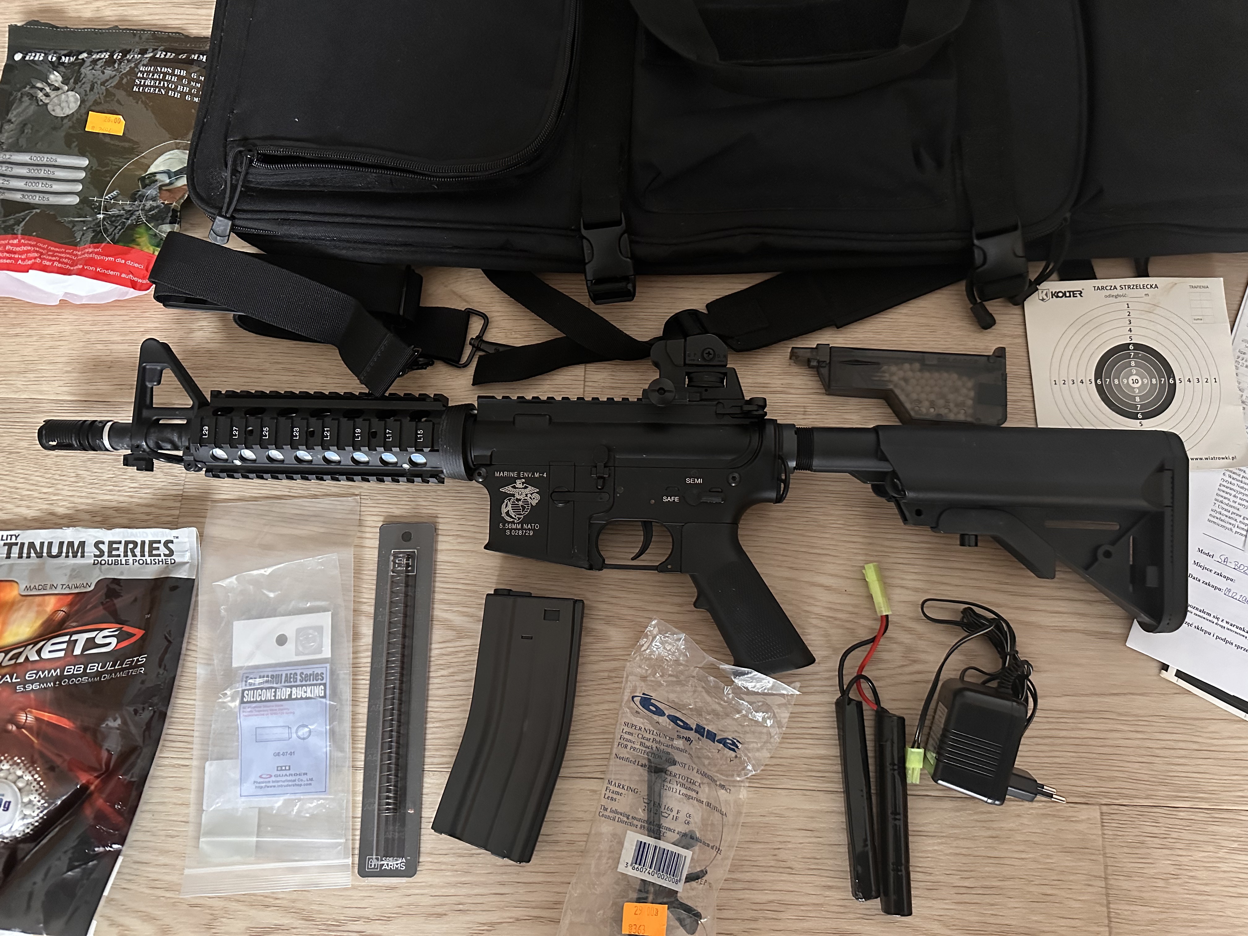 Replika Specna Arms SA-B02 (do naprawy!) z akcesoriami