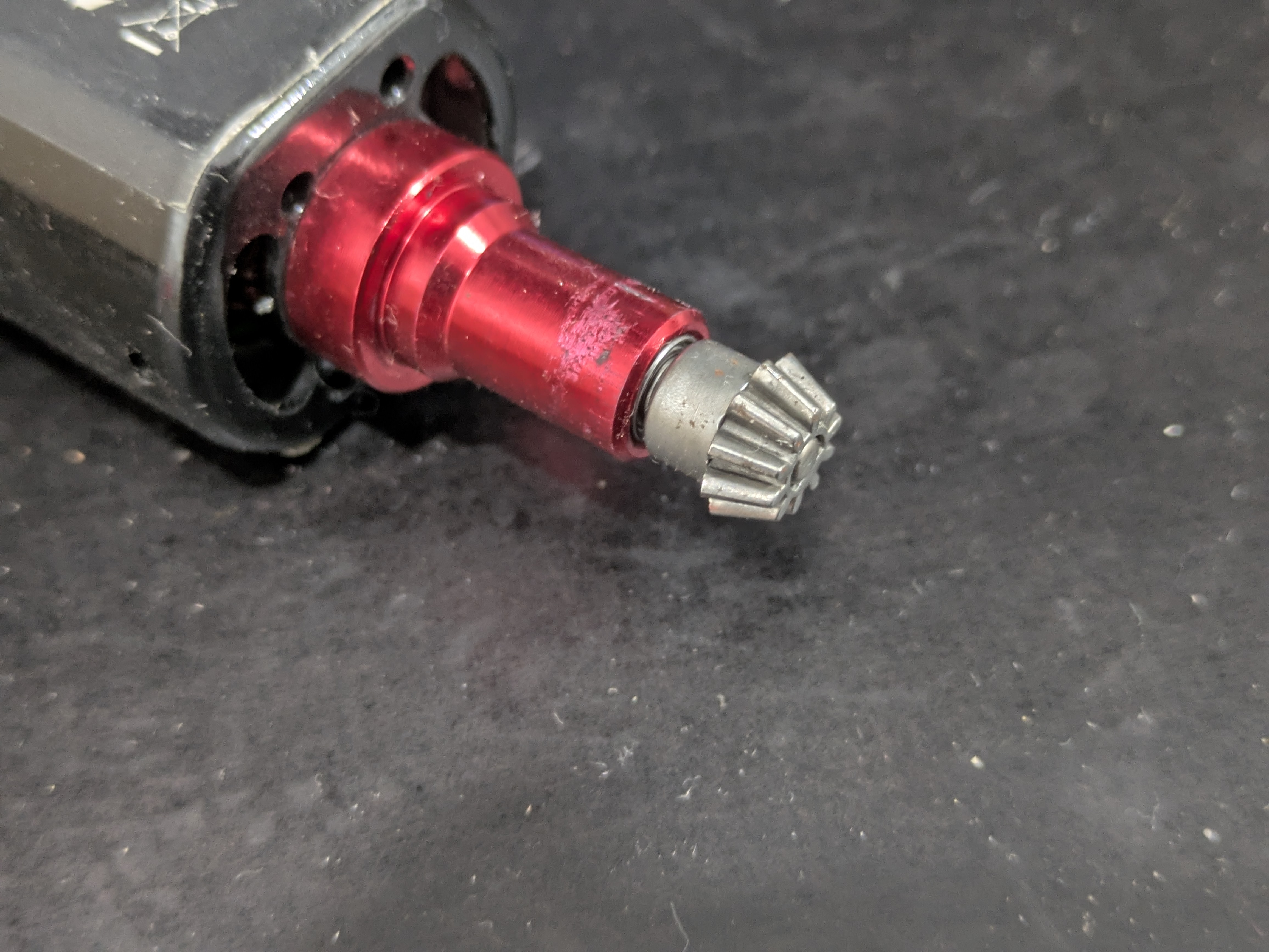 Silnik Tornado F1 High Torque – długi M4